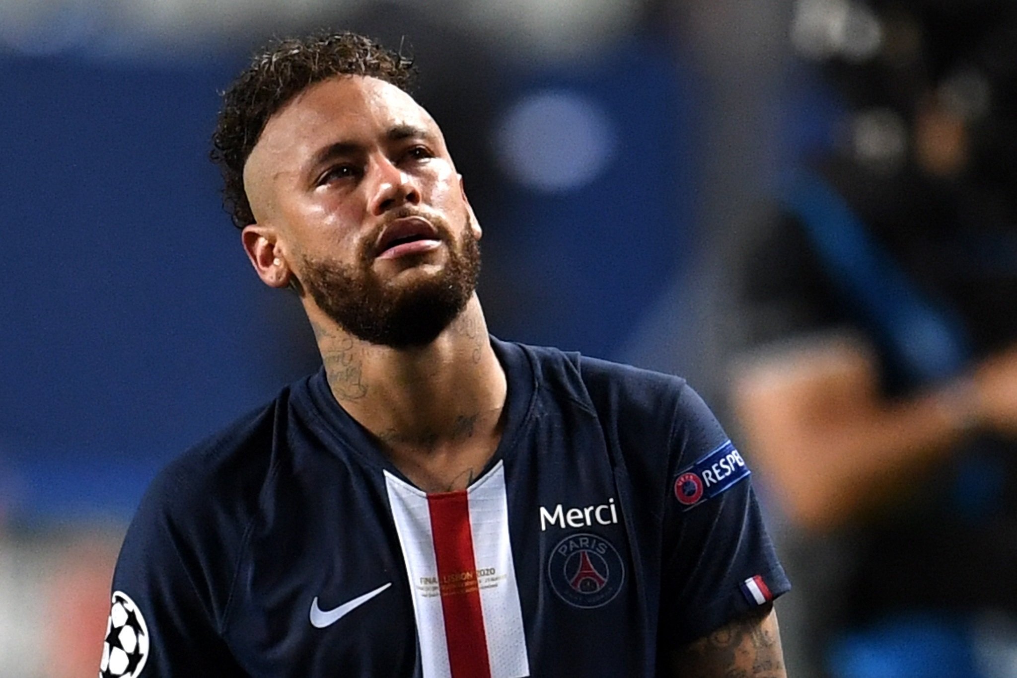 Neymar, desolado y sin Champions