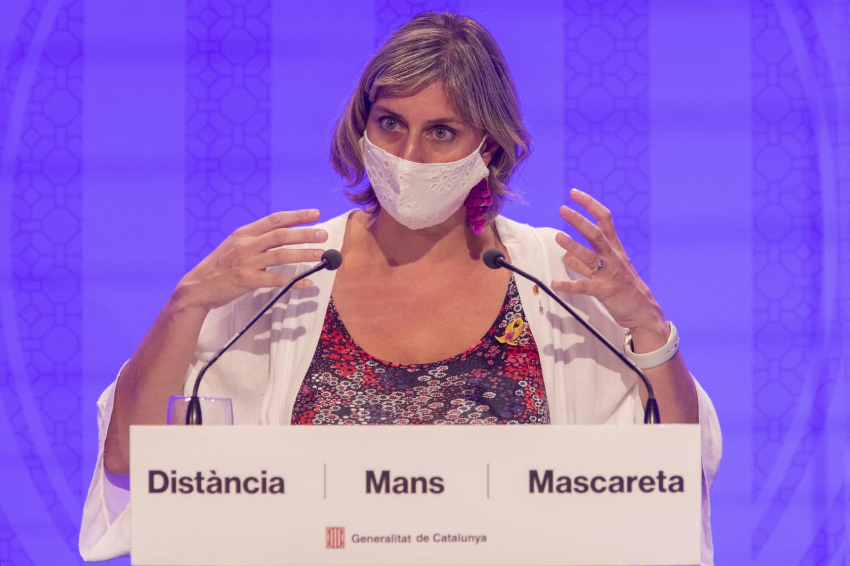 Health minister Vergés: "Catalan schools won't close"