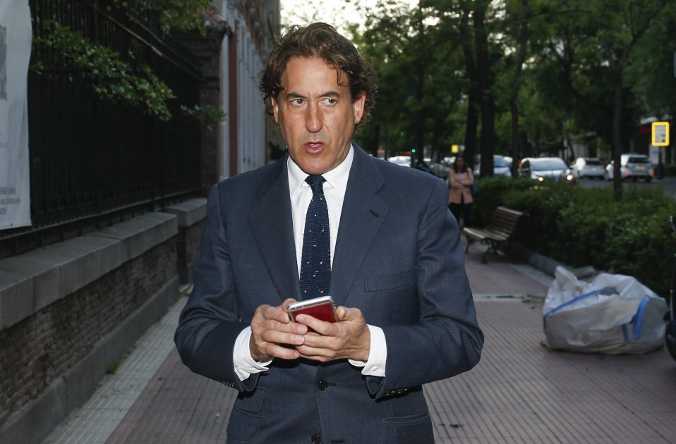 Alvaro de Marichalar telèfon mòbil GTRES