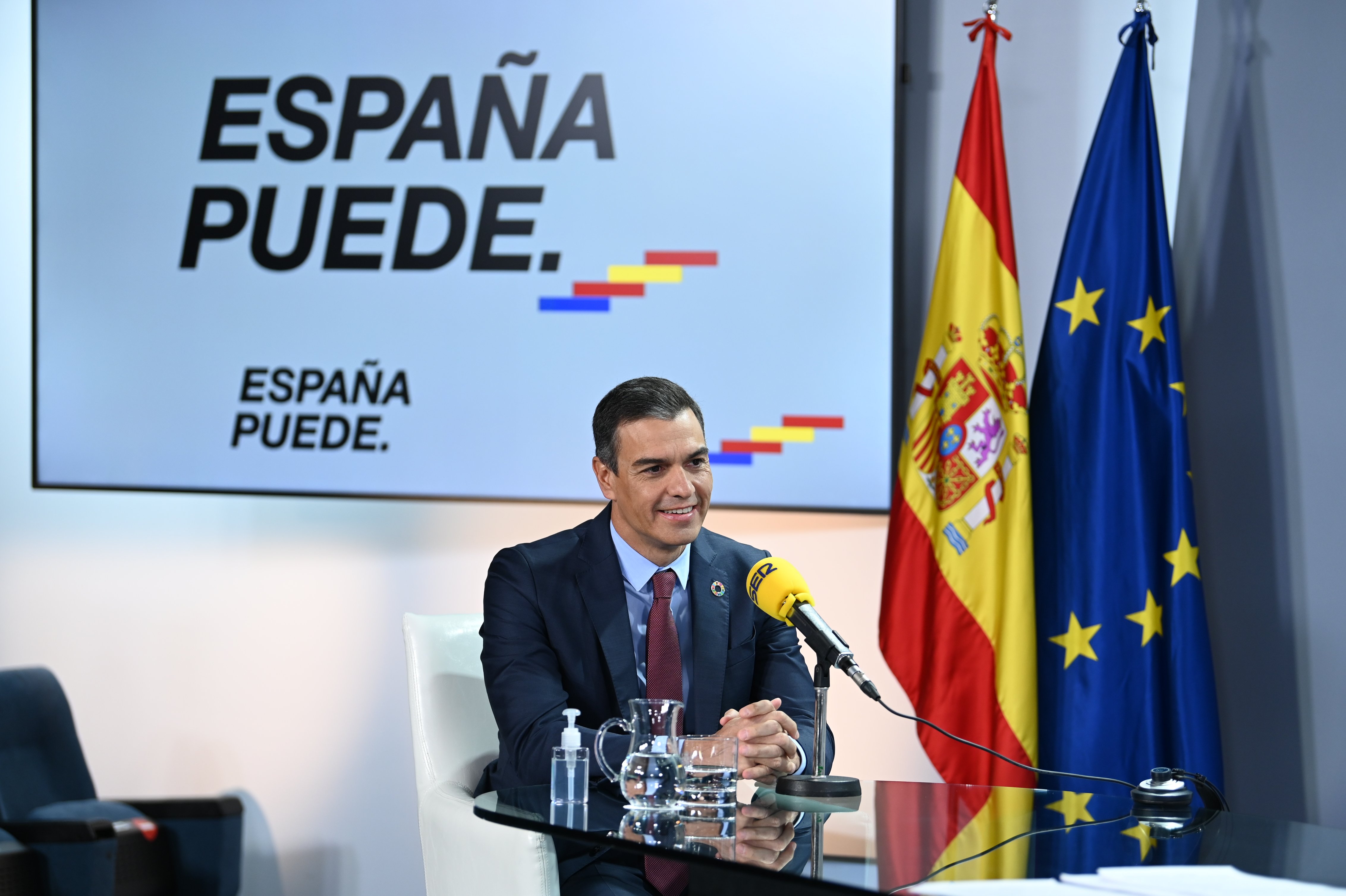 Sánchez diu ara que està "disposat" a reunir la taula aquest mes