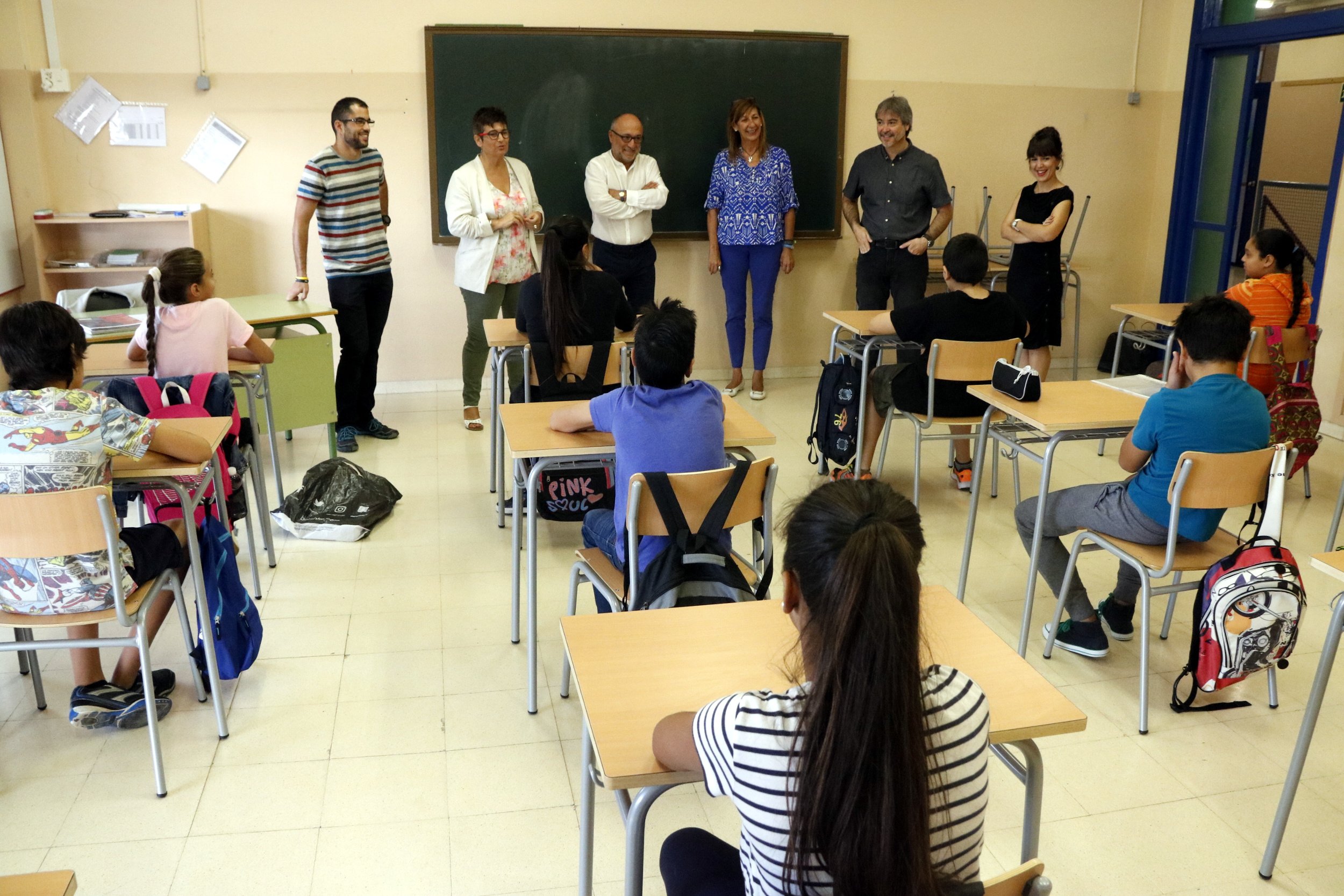 El Sindicato de profesores de ESO pide a Bargalló posponer el inicio del curso