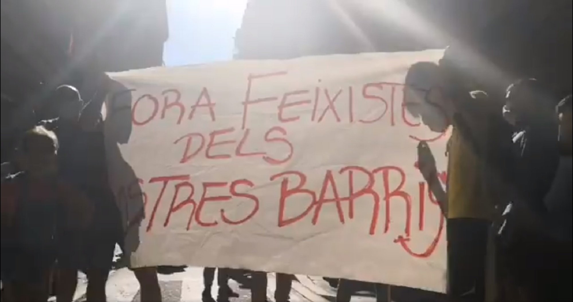 Tensión en el Raval de Barcelona por una visita de Vox