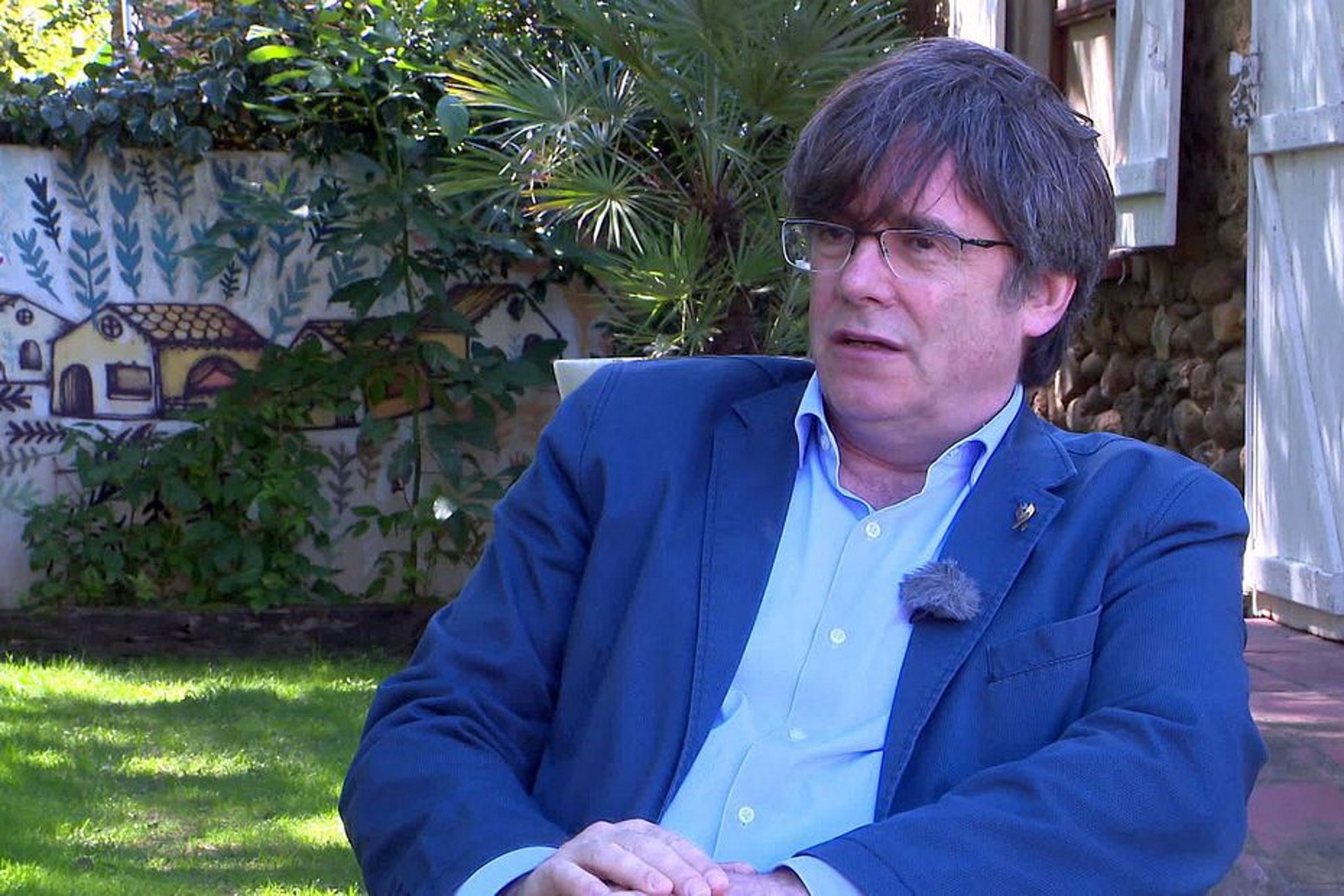 La TV francesa revela dónde pasa las vacaciones Puigdemont "cerca de Girona"