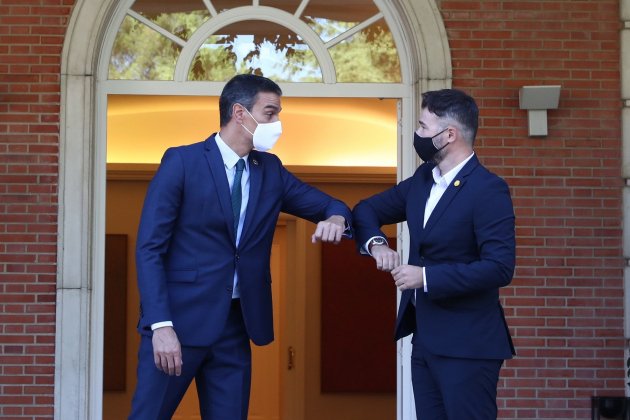 Gabriel Rufián y Pedro Sánchez Moncloa Gabriel Rufián y Pedro Sánchez Moncloa