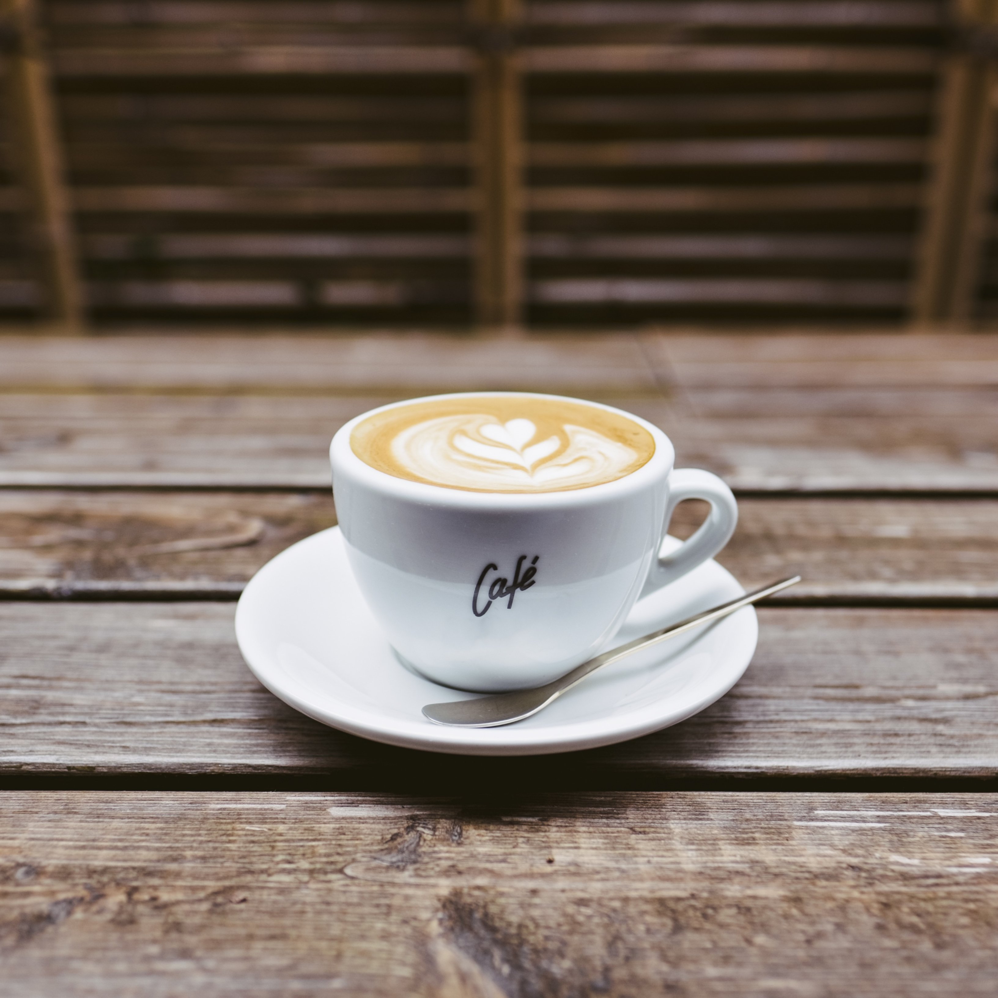 El cafè afecta la tensió arterial?