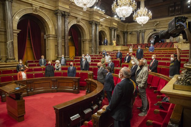 Homenaje exdiputados parlamento David Fernandez Albiol Iceta Himne Els Segadors - Sergi Alcazar