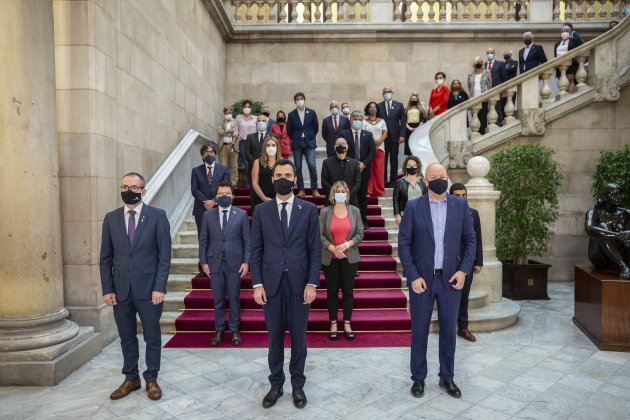 Minut de Silenci feminicidi assessinat violencia masclista parlament - Sergi Alcazar 