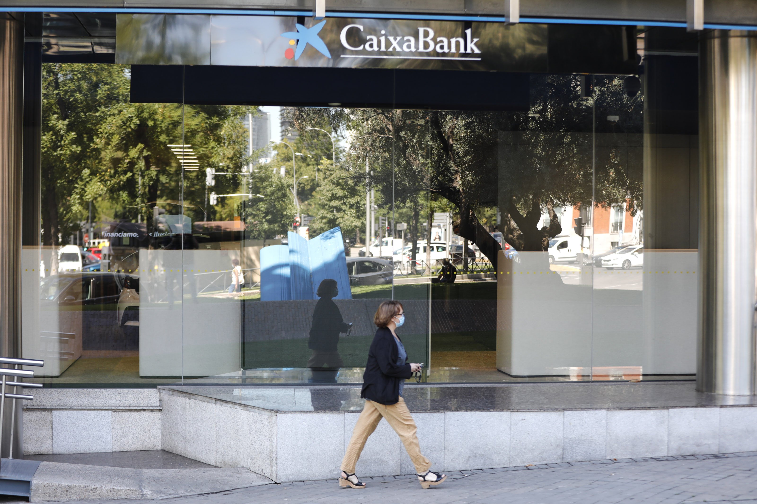 CaixaBank facilitarà 25.000 milions en préstecs a pimes pel coronavirus