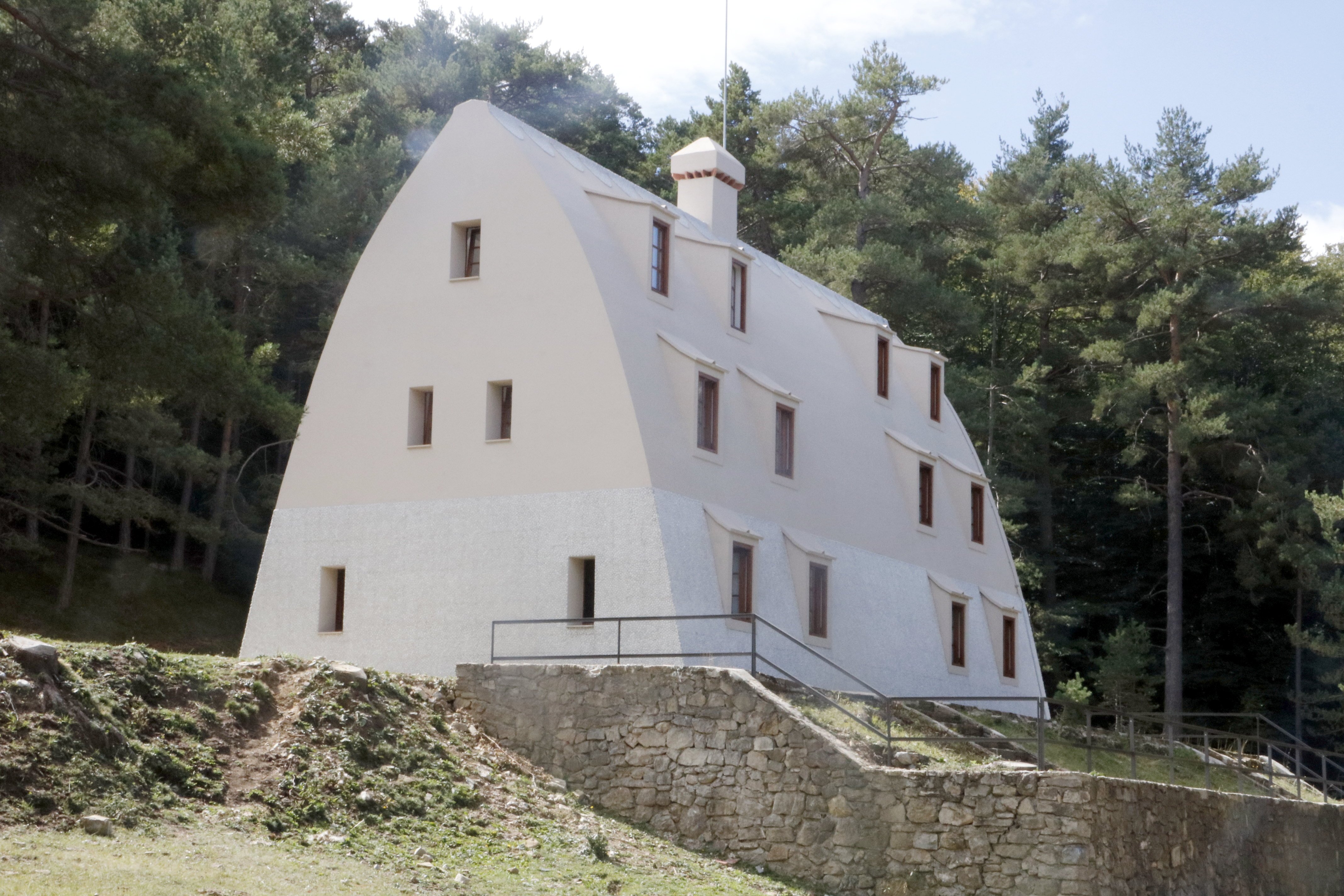 El Xalet del Catllaràs recupera la huella original de Gaudí