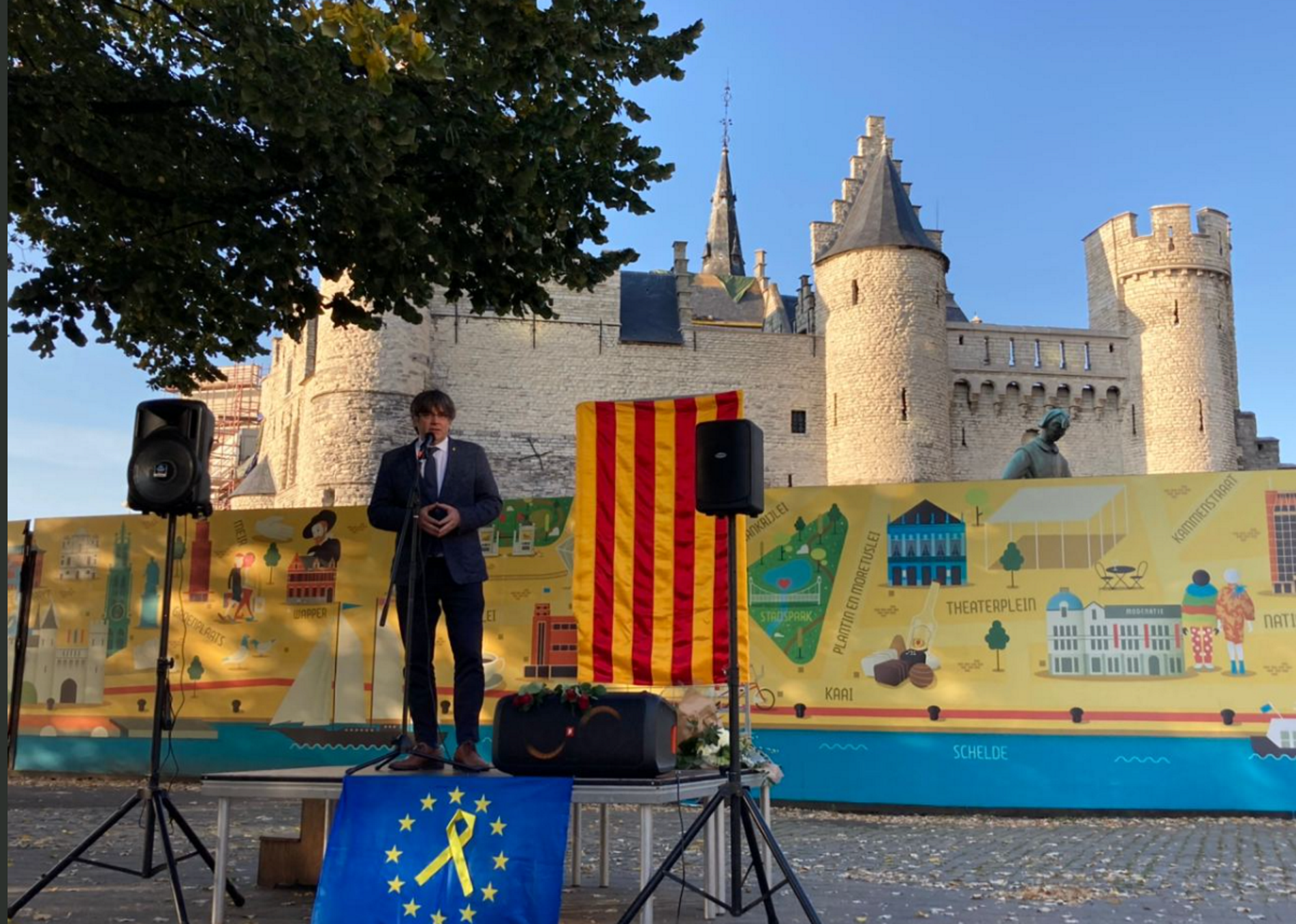 Homenaje independentista en Amberes: "Seremos los últimos exiliados catalanes"