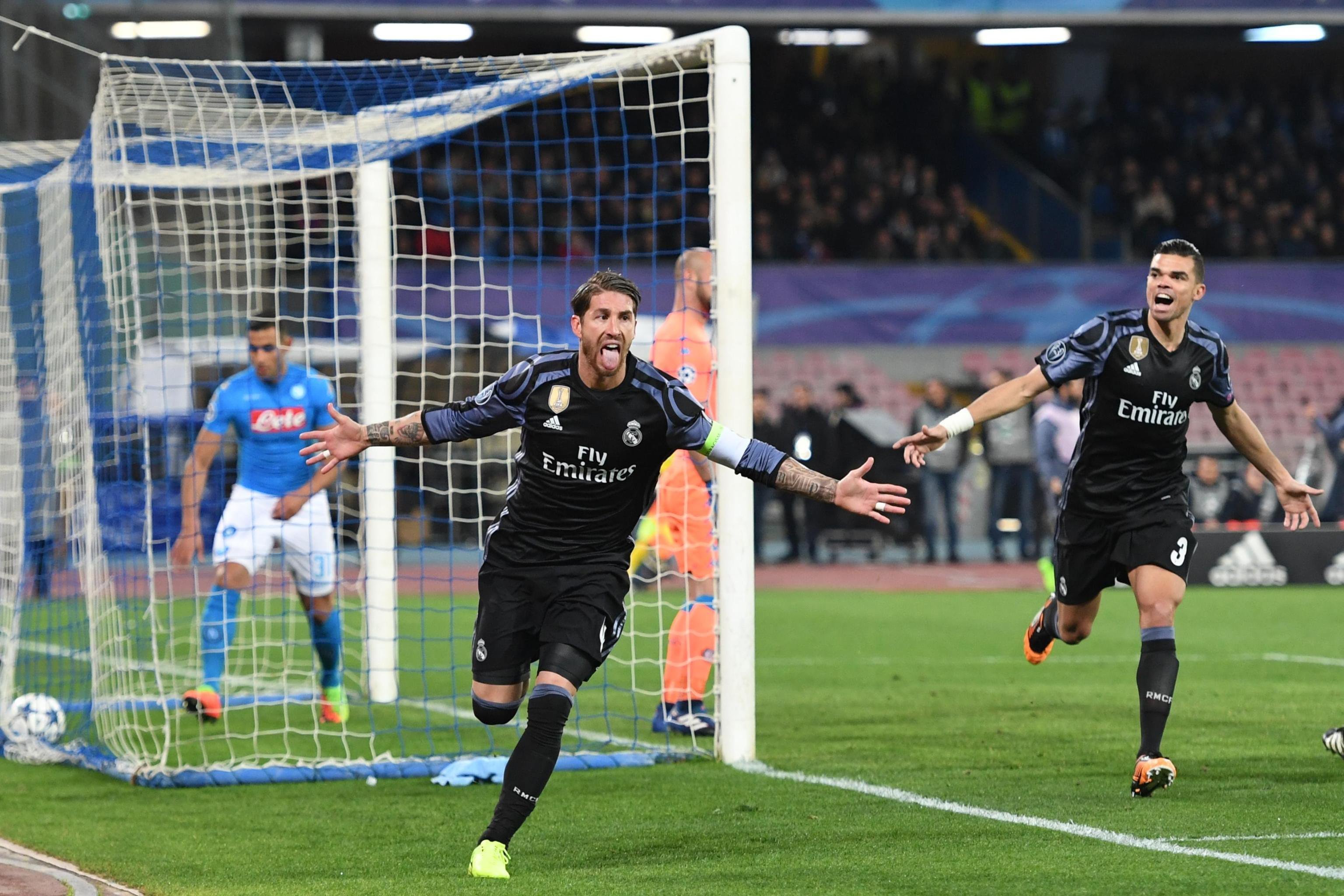 Sergio Ramos salva al Madrid en Nápoles (1-3)