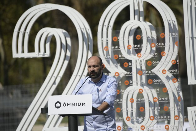 Acto Diada 2020 Òmnium Marcel Mauri Maria COntreras Cuello|Garganta