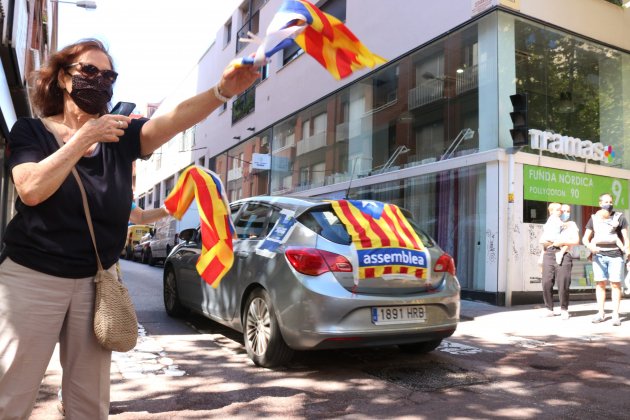 manifestación coches sabadell festividad 2020 - acn