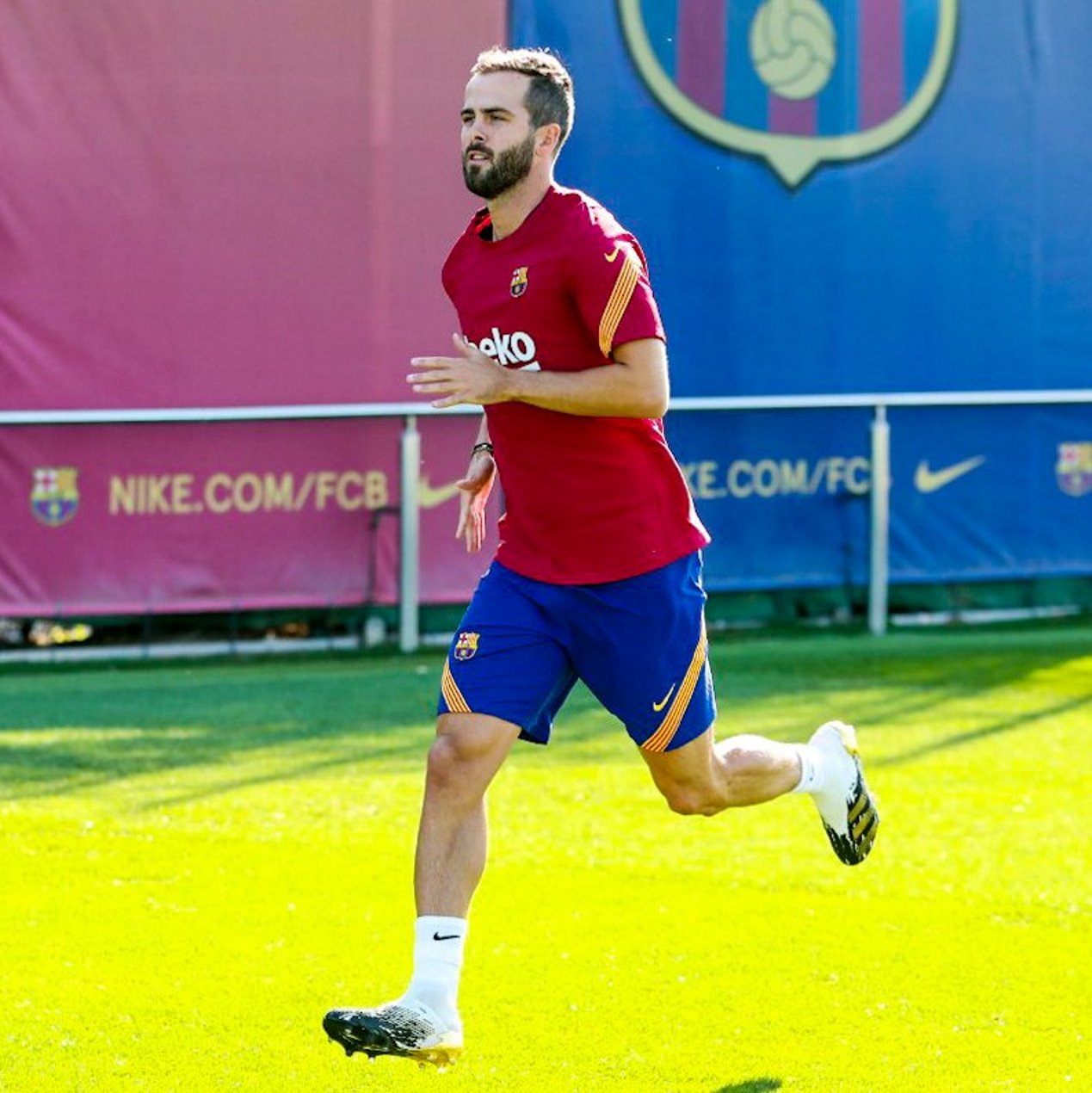 Miralem Pjanic entrenament Barça FCB