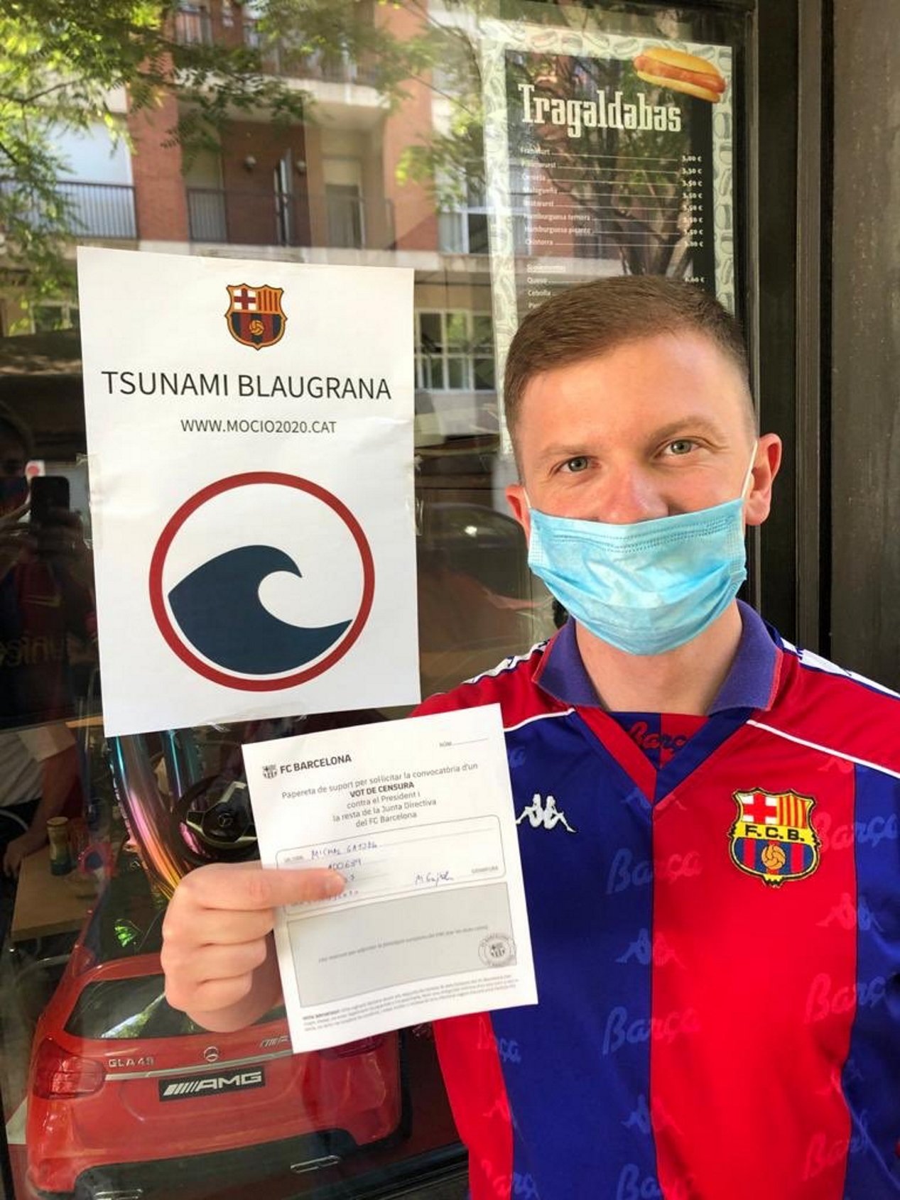 Viatja de Polònia a Barcelona per assegurar-se que podria signar contra Bartomeu