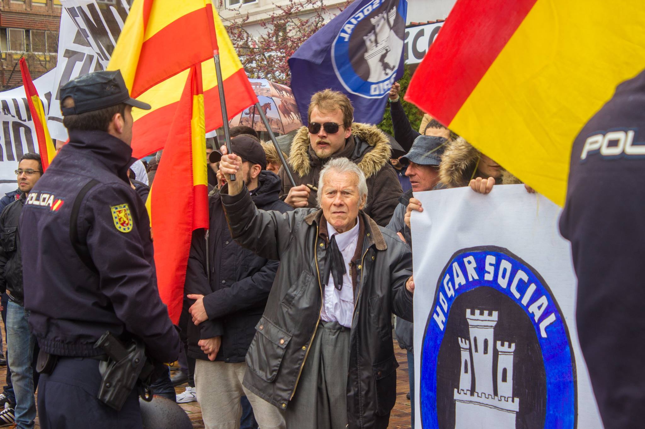 ¿Esteladas no, nazis sí? HSM: los ultras que tolera Dancausa