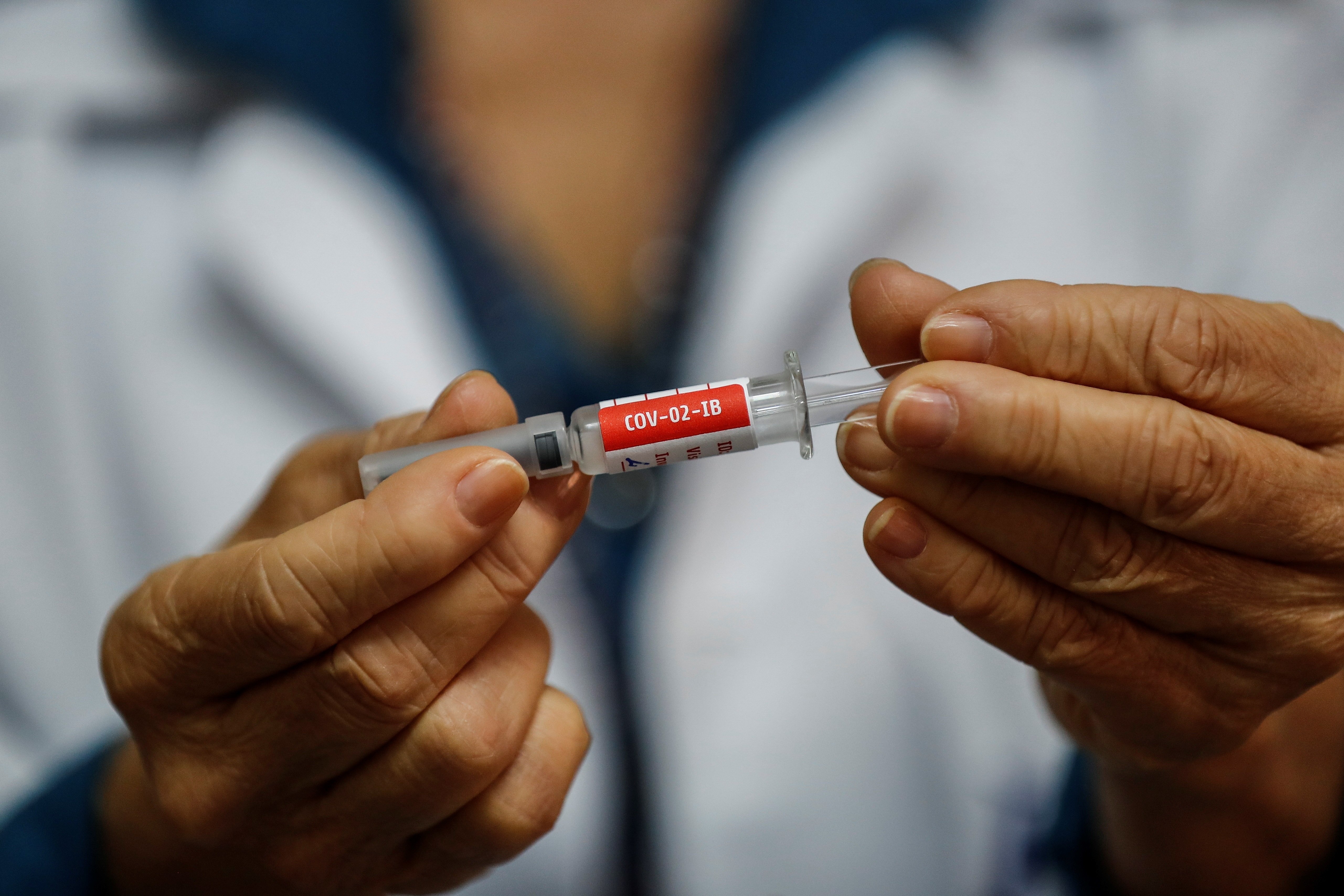 Una vacuna china para el coronavirus podría estar lista en noviembre