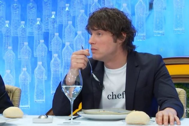 Jordi Cruz Masterchef Celebrity menjant RTVE