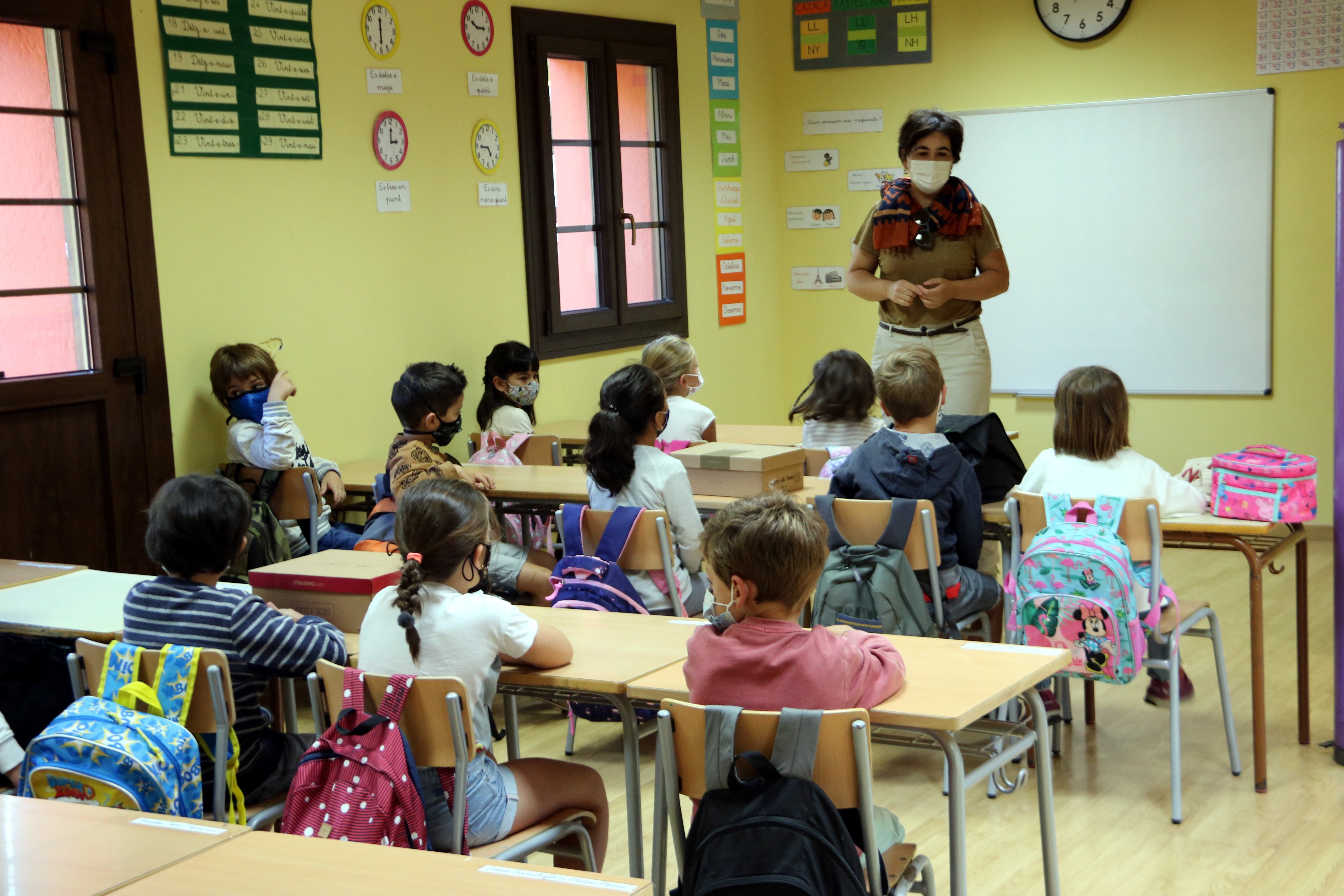 Pugen a 789 els grups confinats per coronavirus i una escola més tancada