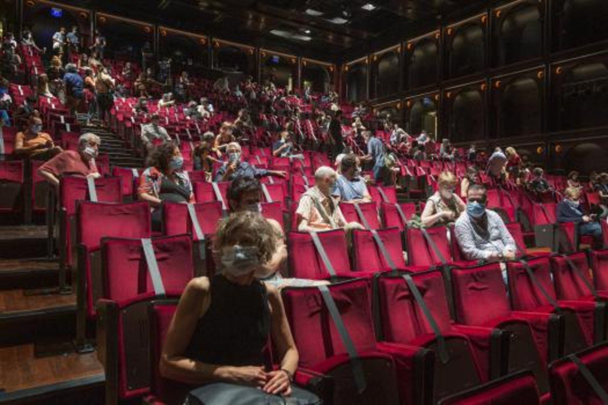 Teatres i cinemes poden obrir ja amb el 70% d'aforament