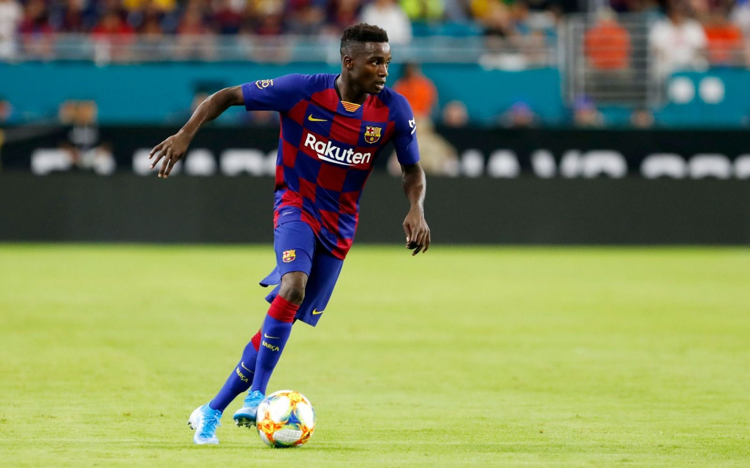 El Barça cede al lateral senegalés Moussa Wague al PAOK griego