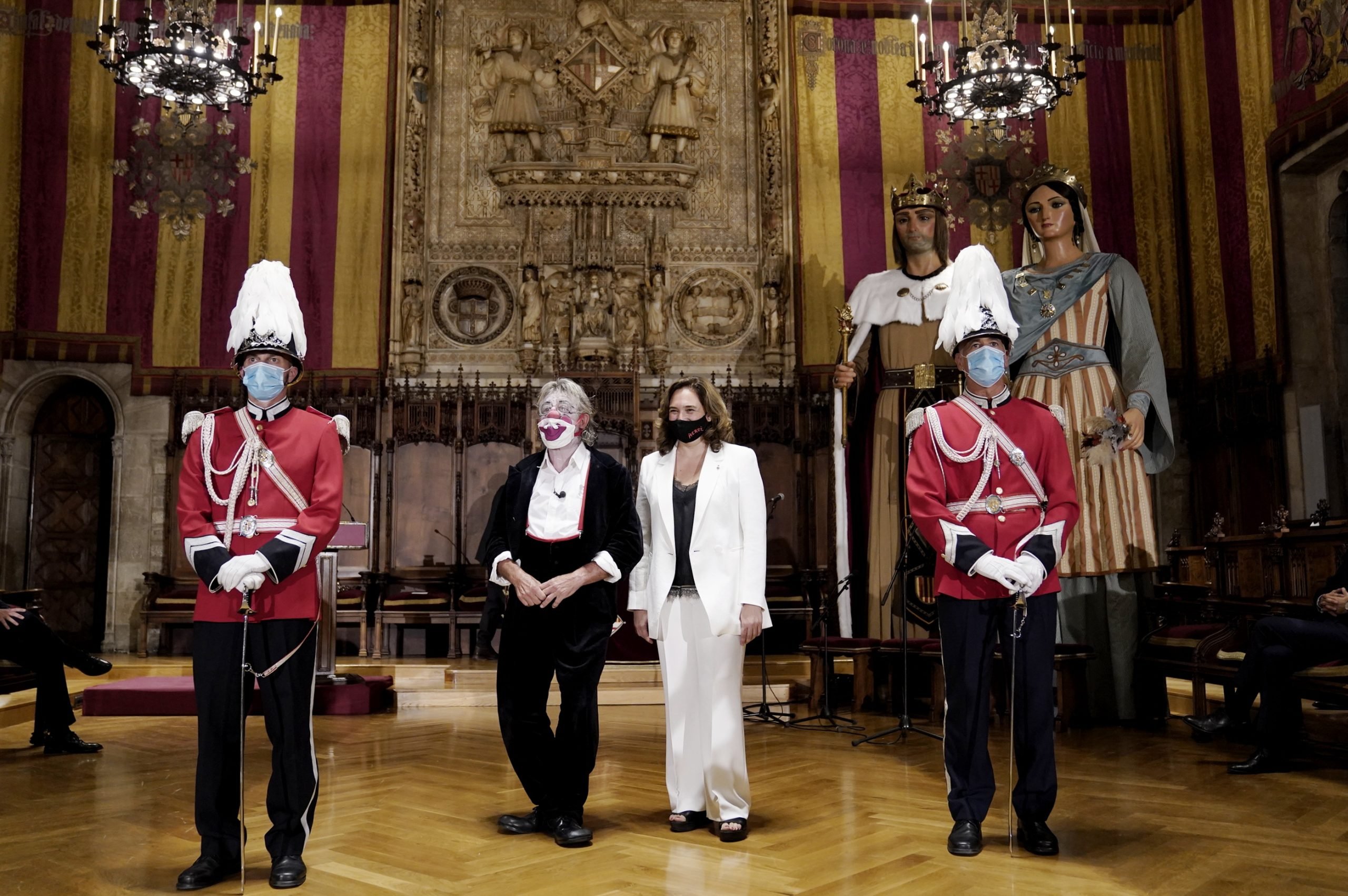 Tortell Poltrona recorda Jordi Cuixart i els presos al pregó de la Mercè