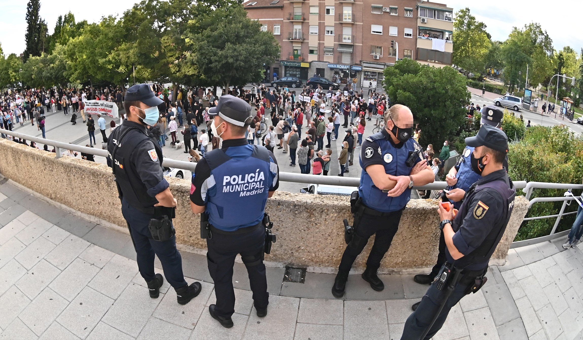 Denuncian que hay 200 policías con Covid y 350 más en cuarentena en Madrid