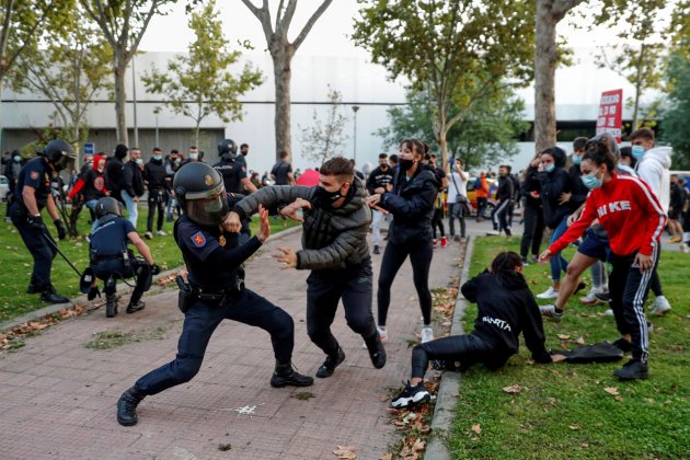 manifestacio policia espanyola càrregues vallecas - efe