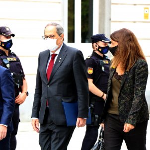 La ANC y Òmnium convocan concentraciones delante de los ayuntamientos