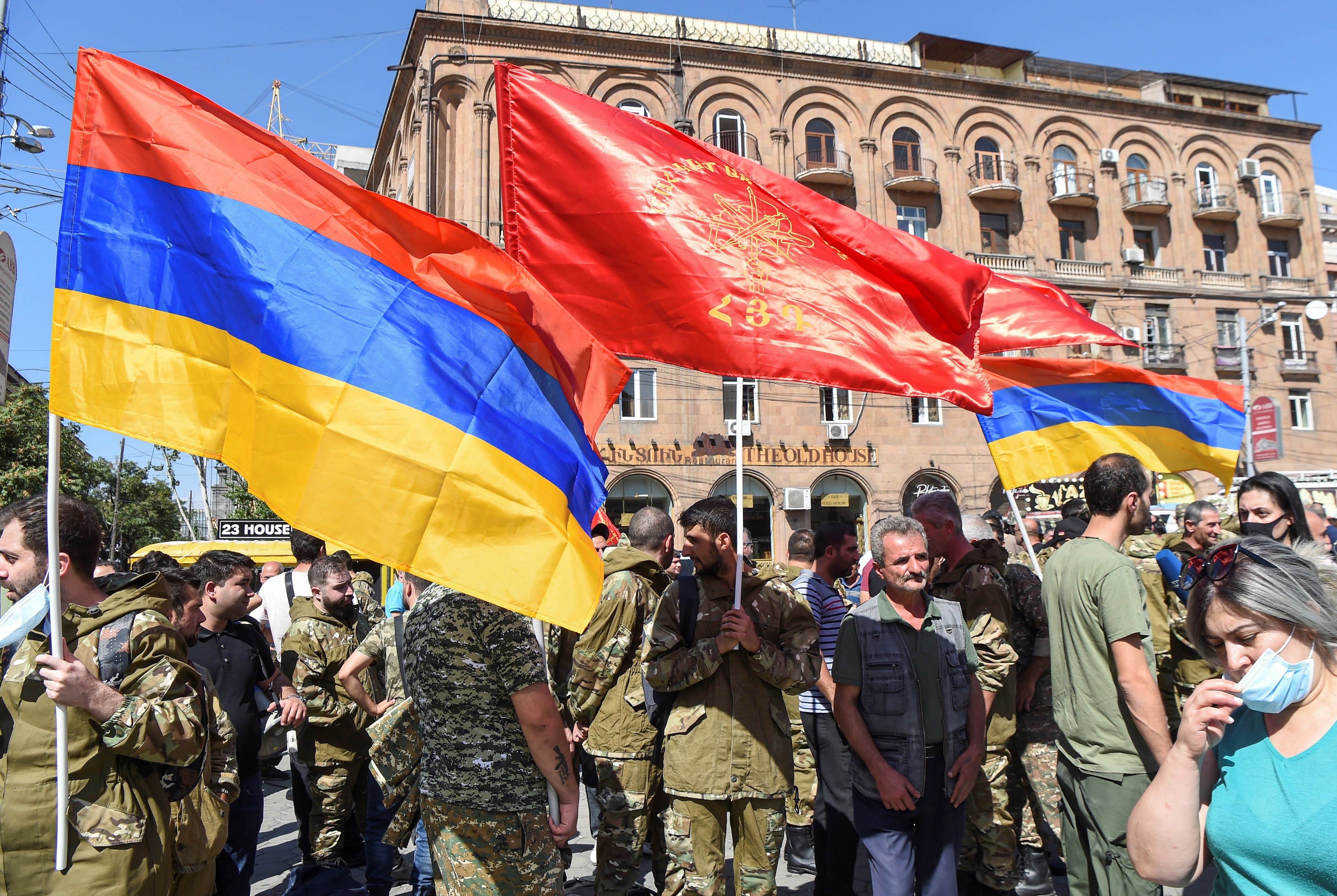 Guia bàsica: què passa (ara) entre Armènia i l'Azerbaidjan?