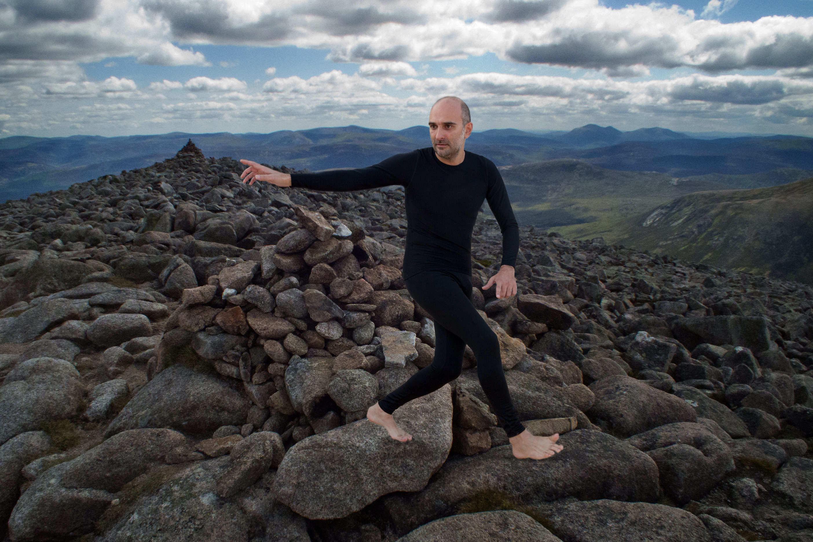 'Rumba del temps', la nueva canción de Joan Miquel Oliver