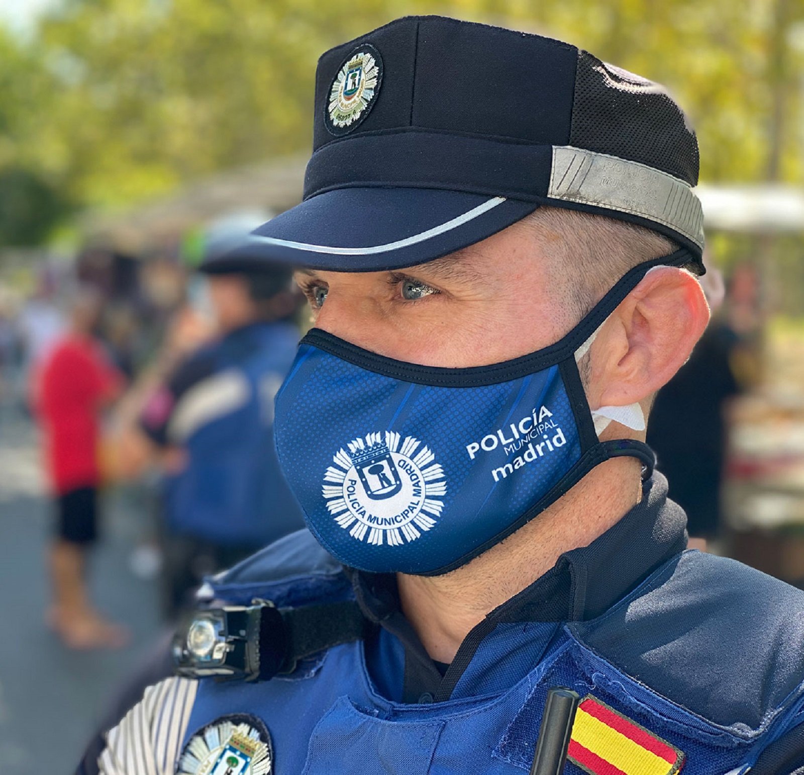 El lamentable tuit de la policia madrilenya per fomentar l'ús de la mascareta