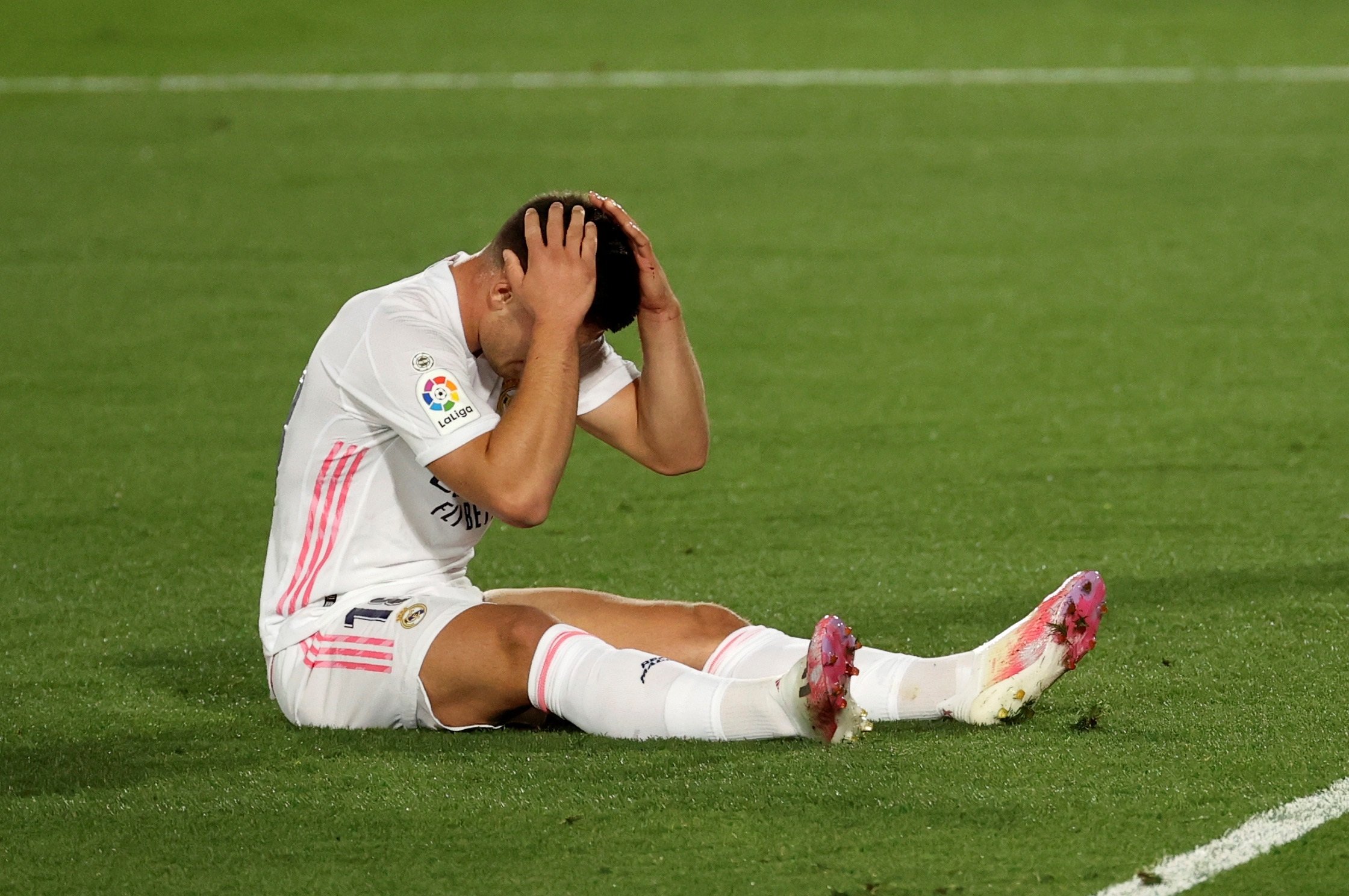 Jovic, jugador del Reial Madrid, paga 30.000 euros per evitar la presó