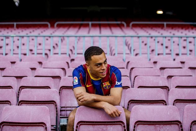 sergiño dest barça efe