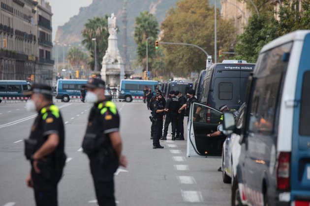 Policia visita Rei 9 octubre 8   Sergi Alcàzar