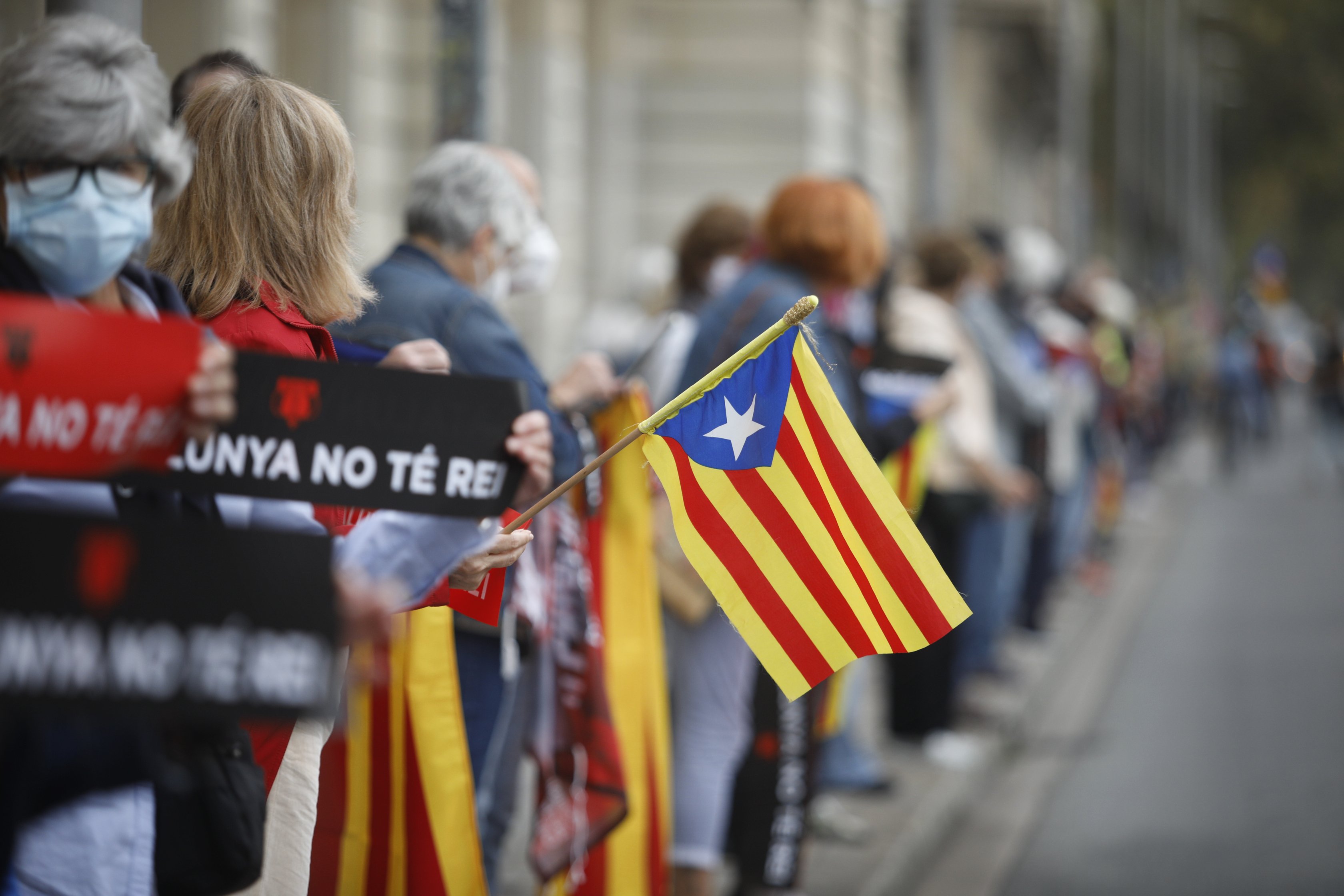 Paluzie: "Los Borbones reinan en Catalunya por derecho de conquista"