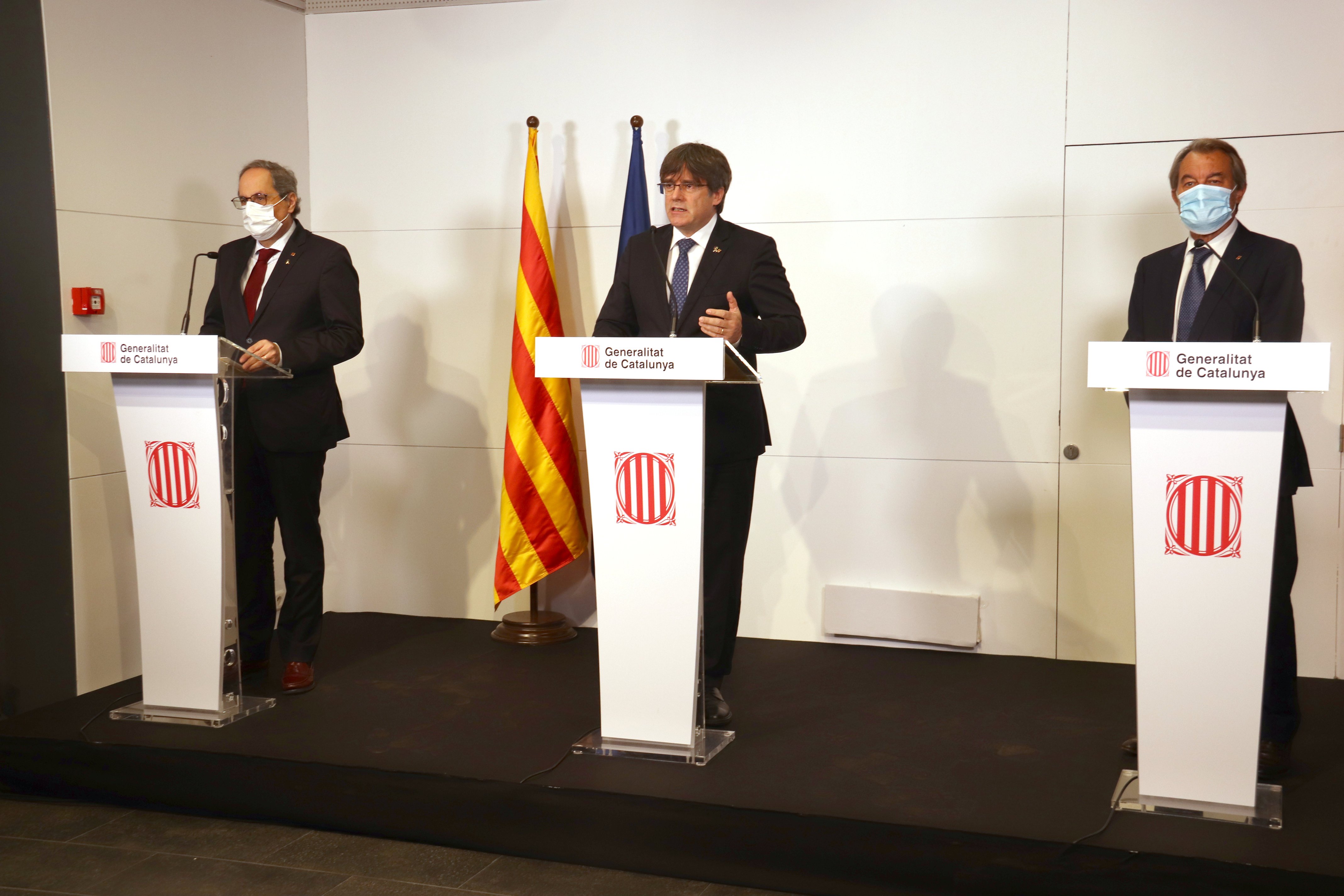 Catalan presidents Mas, Puigdemont and Torra join to denounce Spain's repression