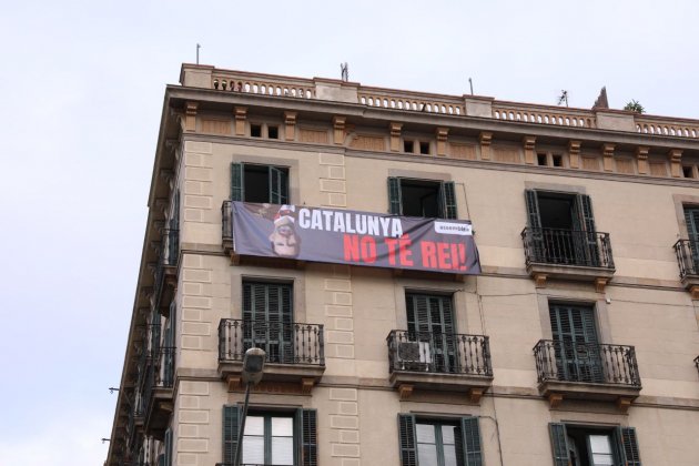 pancarta anc visita rey barcelona - anc