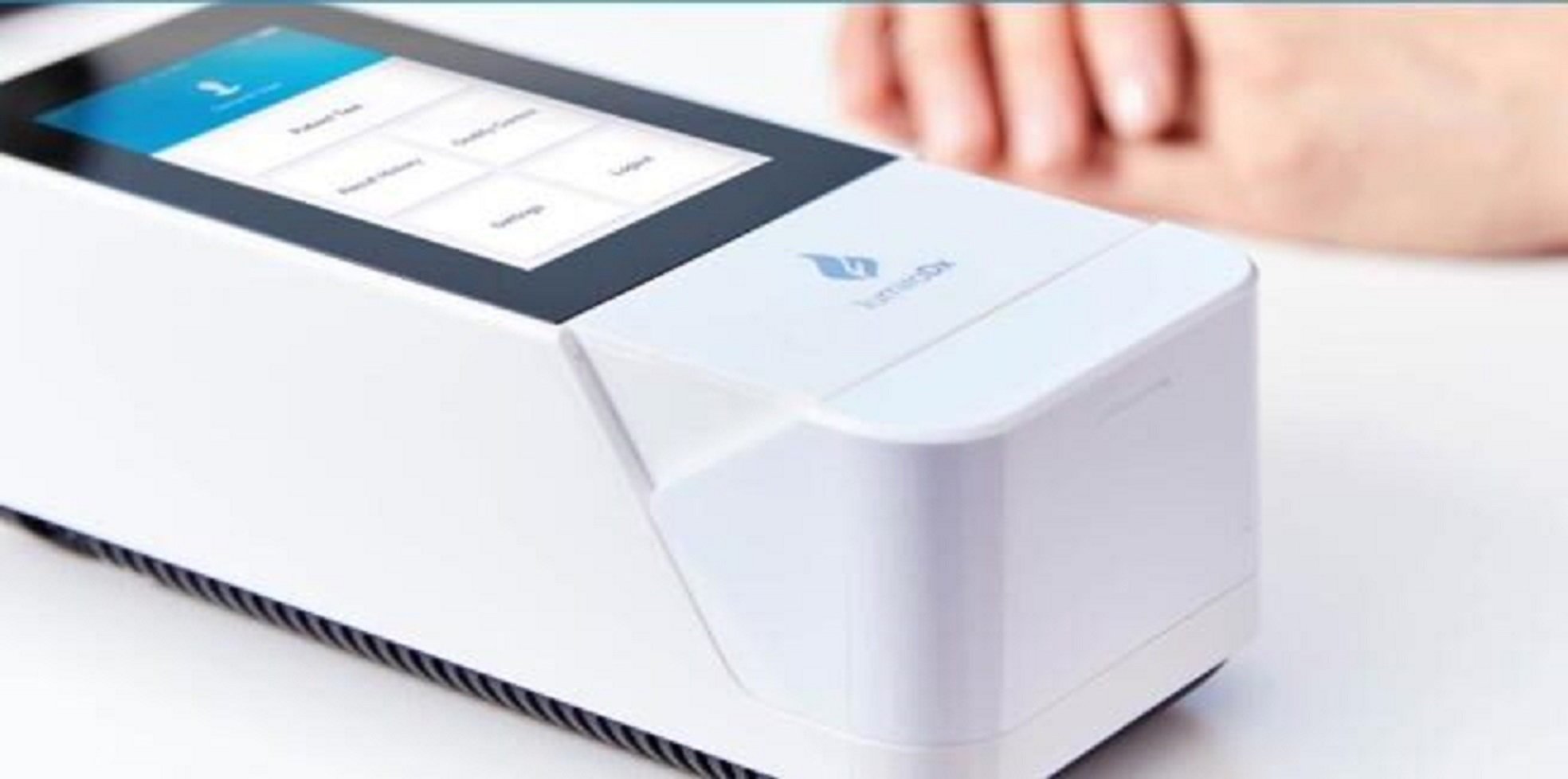 Quirónprevención incorpora la Plataforma LumiraDx en el diagnòstic de la Covid