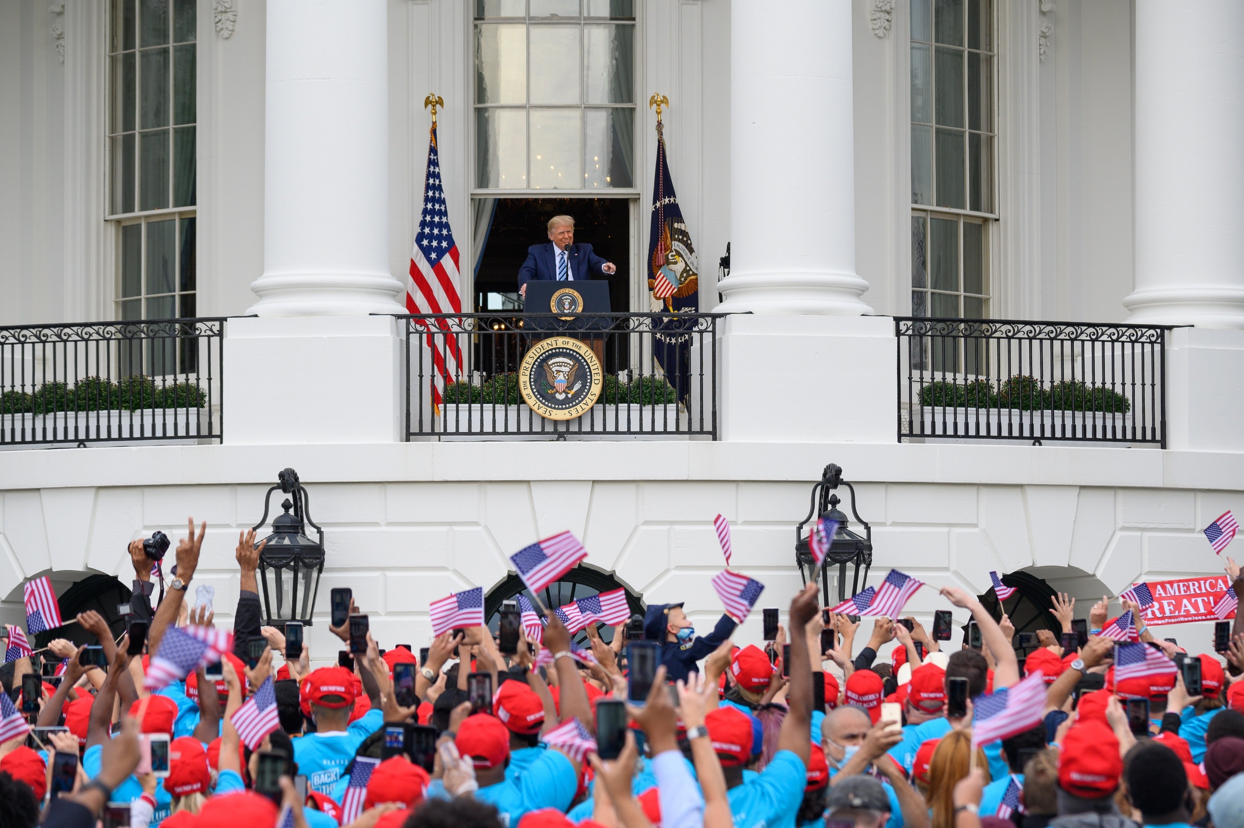 Trump ja ha deixat de prendre la medicació i reinicia la campanya