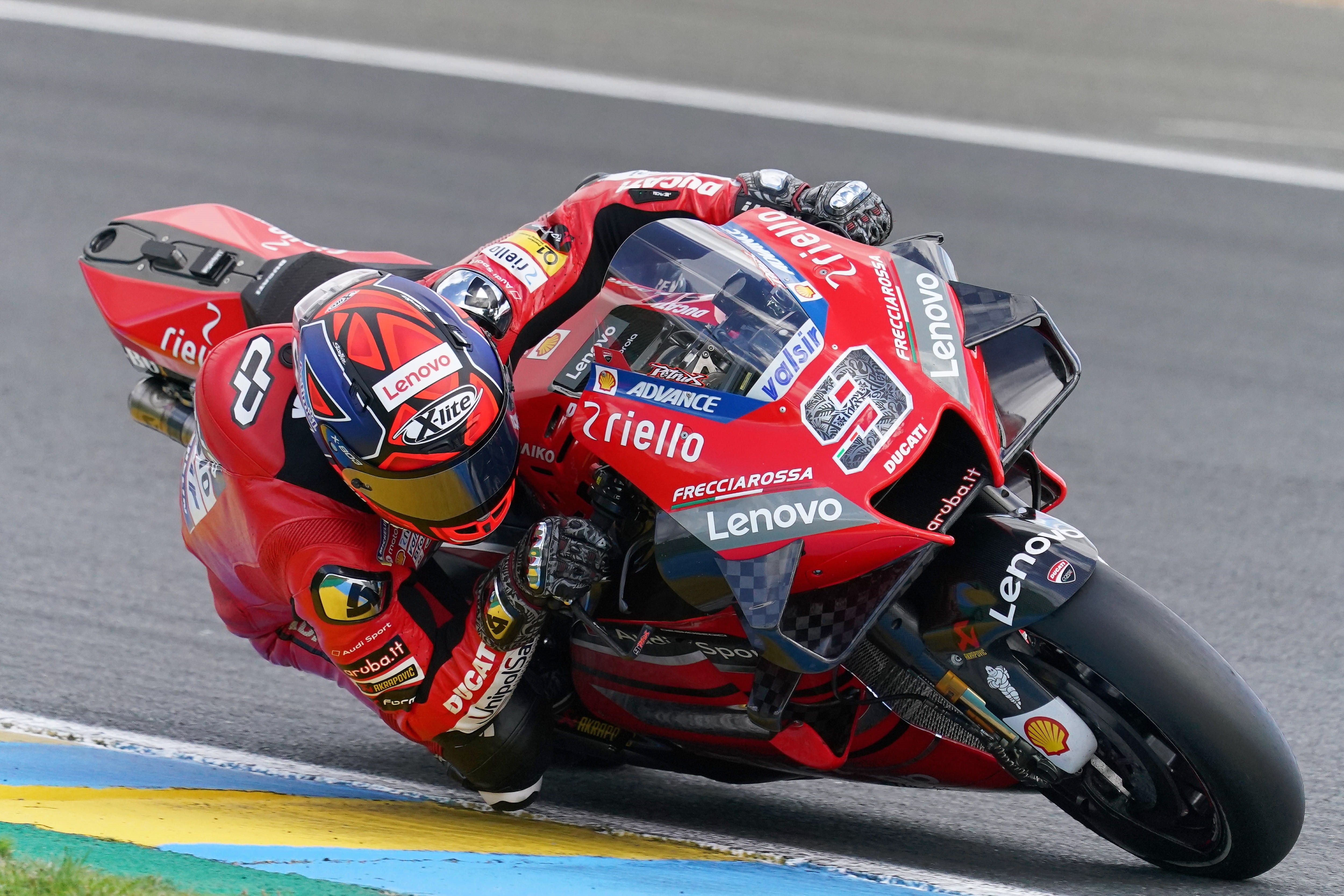 Petrucci vence en Le Mans y Àlex Márquez se estrena en el podio de MotoGP