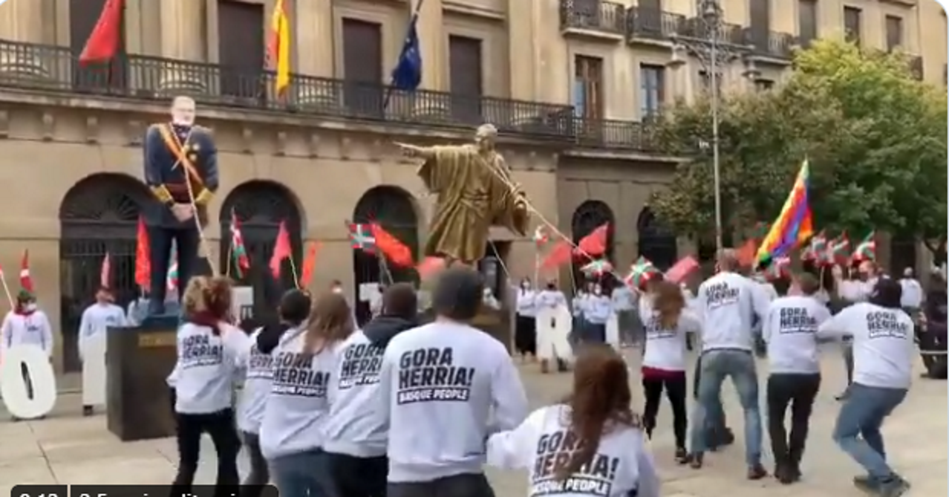 Vídeo: Derribo al estilo vasco en Pamplona