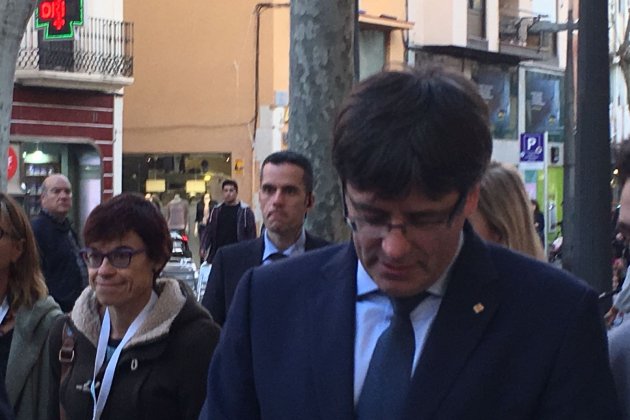 PUIGDEMONT VILANOVA I LA GELTRÚ - Victor Costa