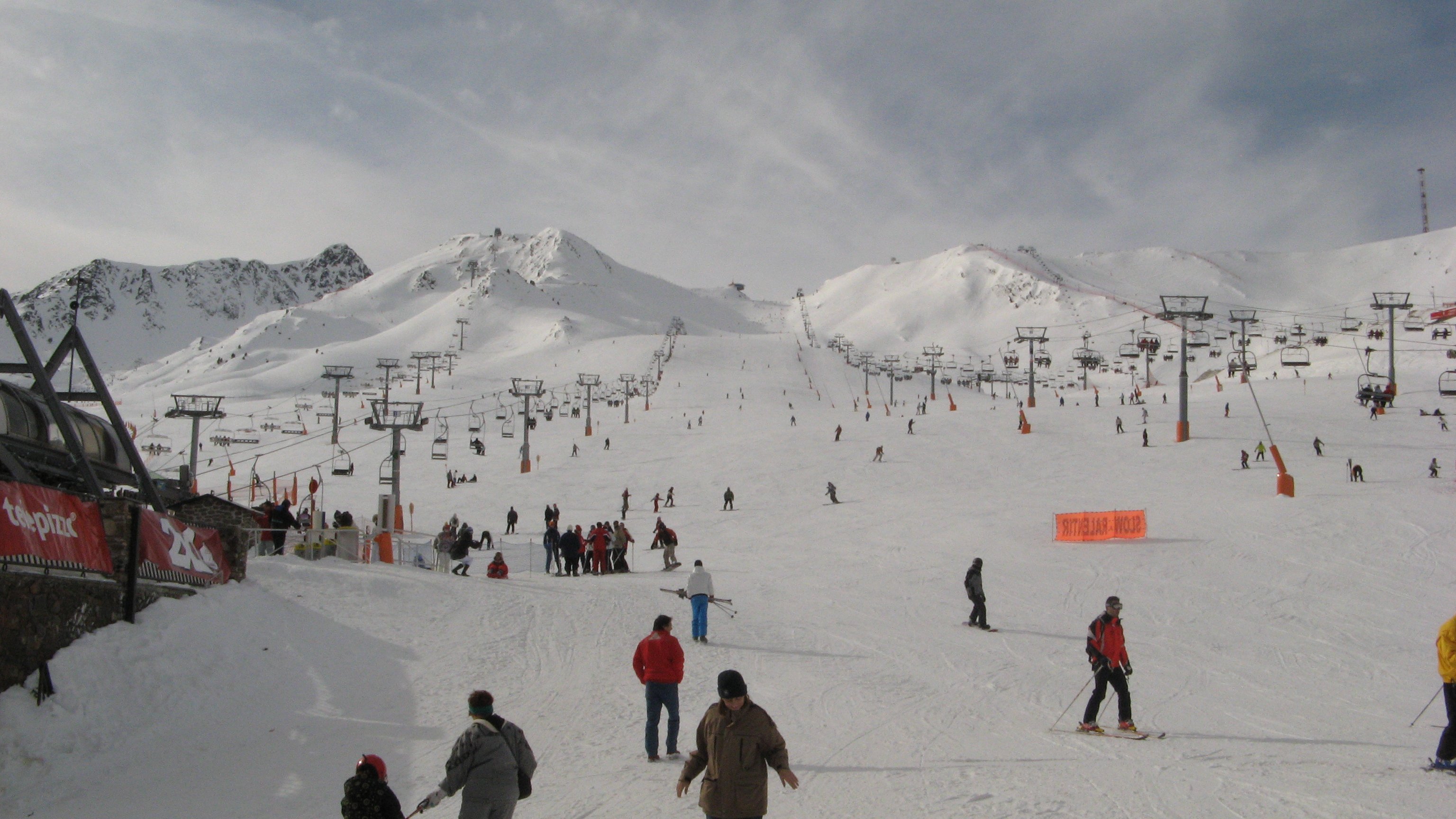 Un esquiador en estat crític després d'accidentar-se a Masella