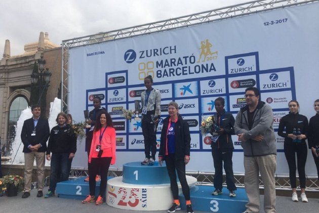 Marató Barcelona 2017 podi femení @maratobarcelona