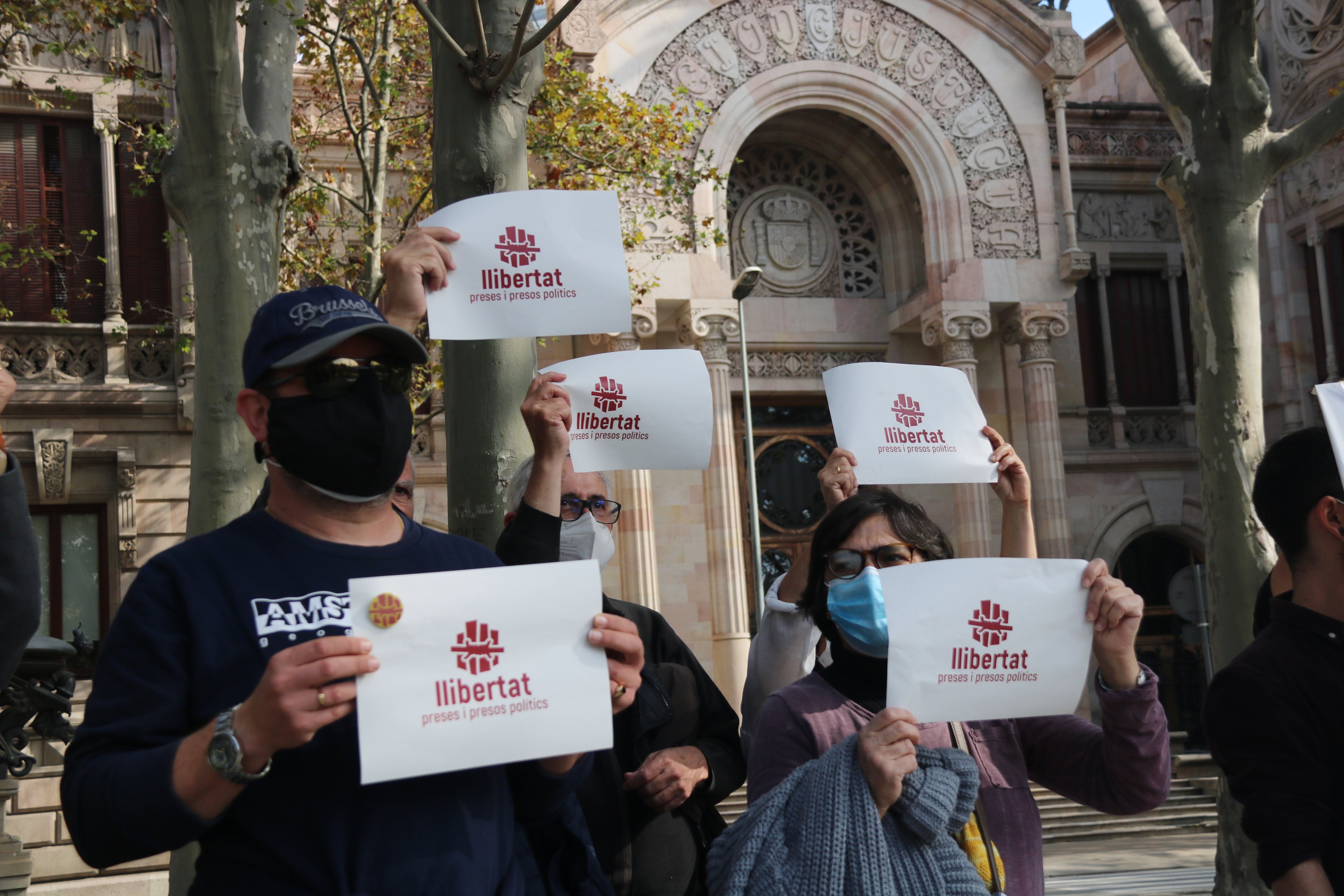 6 años de prisión por defender el procés. Empieza el juicio a Dani Gallardo