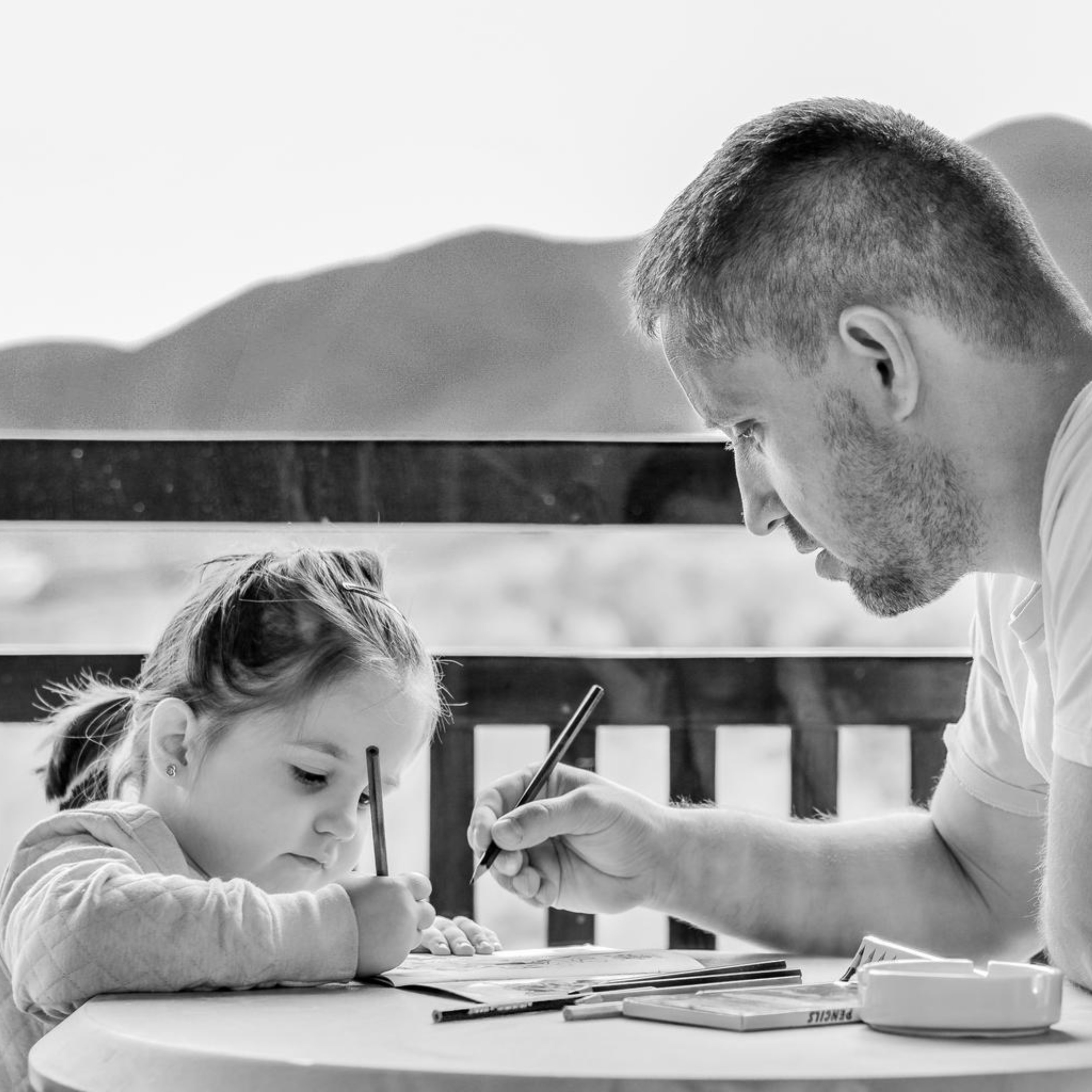 Per què escriure a mà torna més llestos els nens