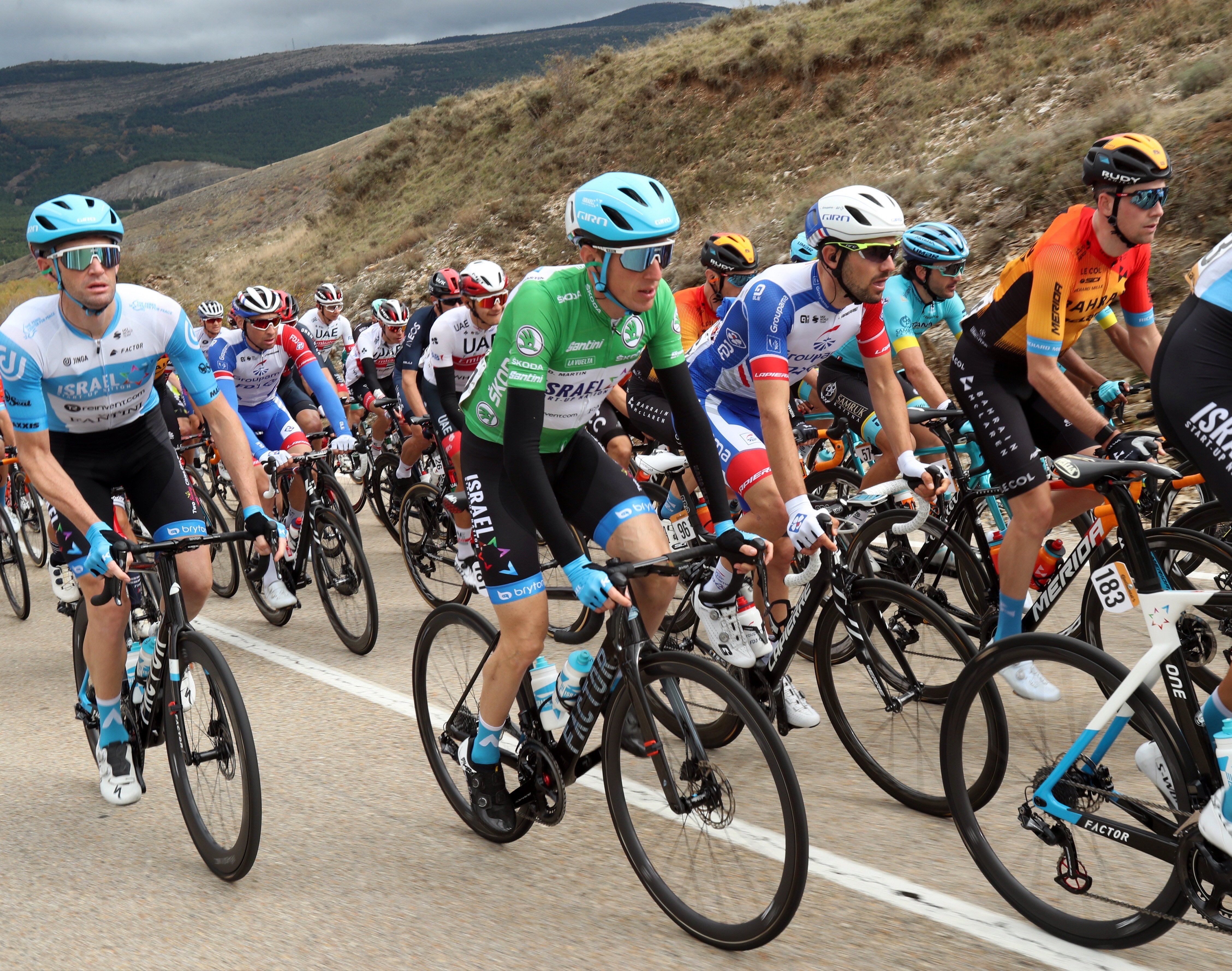 Martin guanya la 3a etapa de la Vuelta i Roglic es manté líder