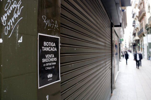 Tiendas vacías calle Lleida ACN