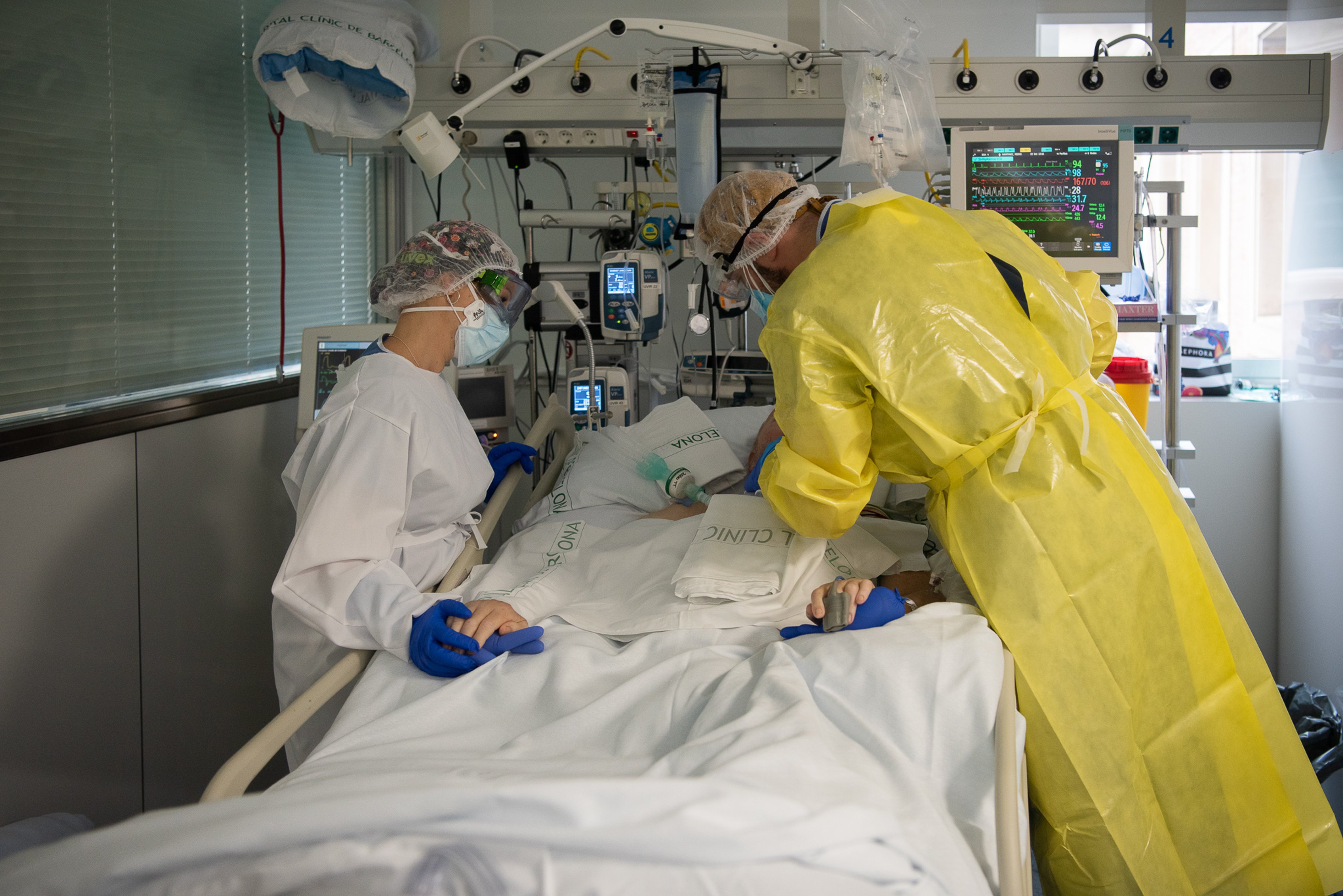 Covid-19 patients now occupy 52% of intensive care beds in Catalonia